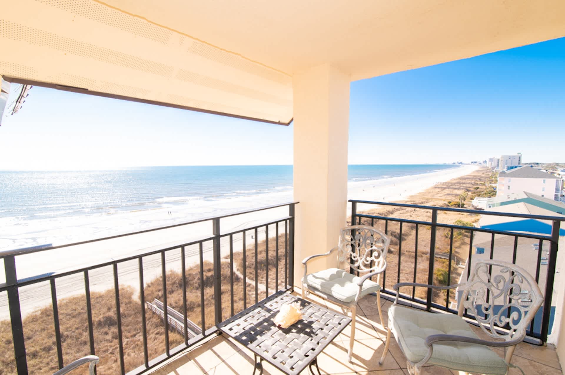 Rare View Premium Oceanfront 4 BR