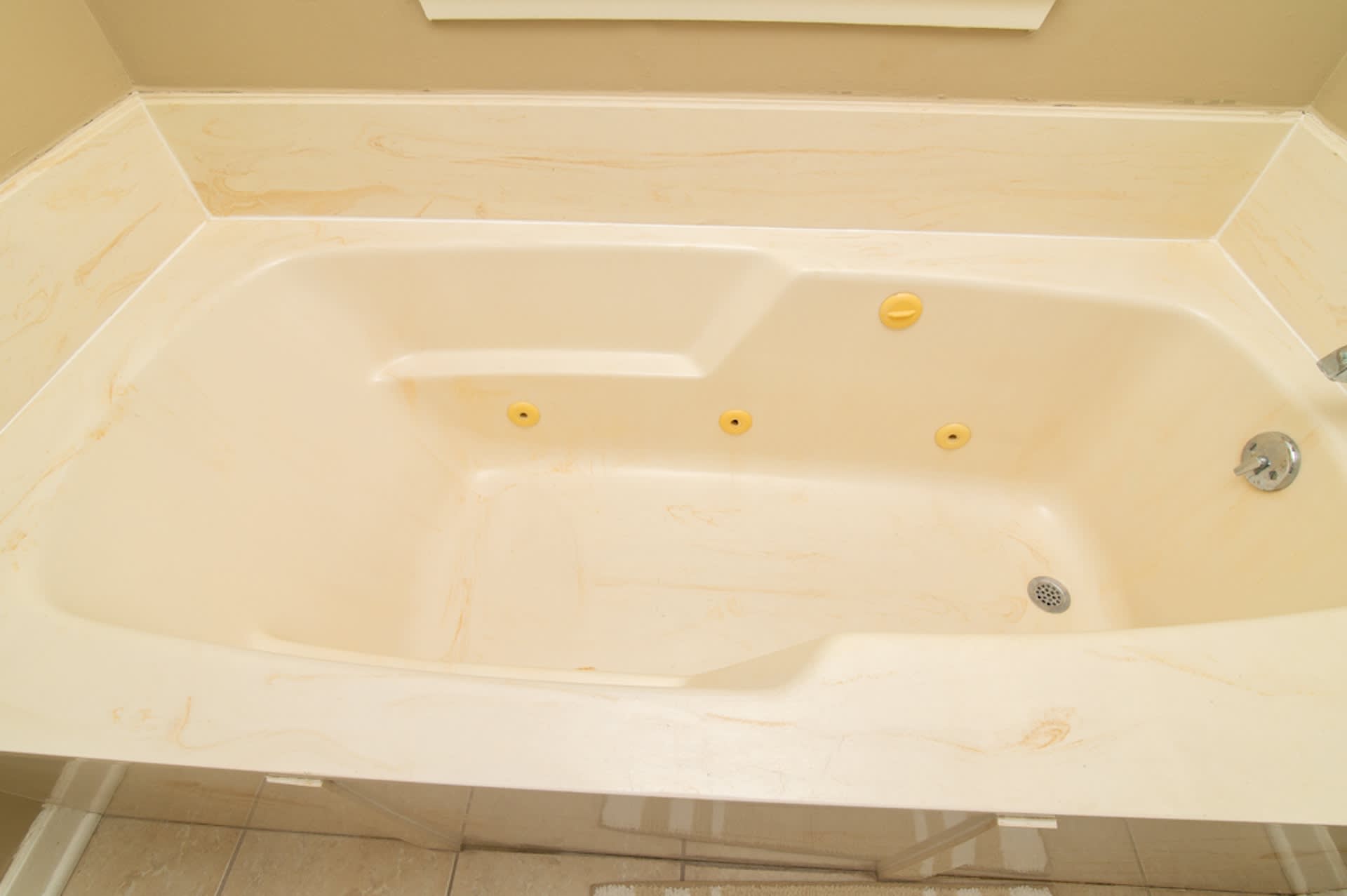 Master Bath Jetted Tub