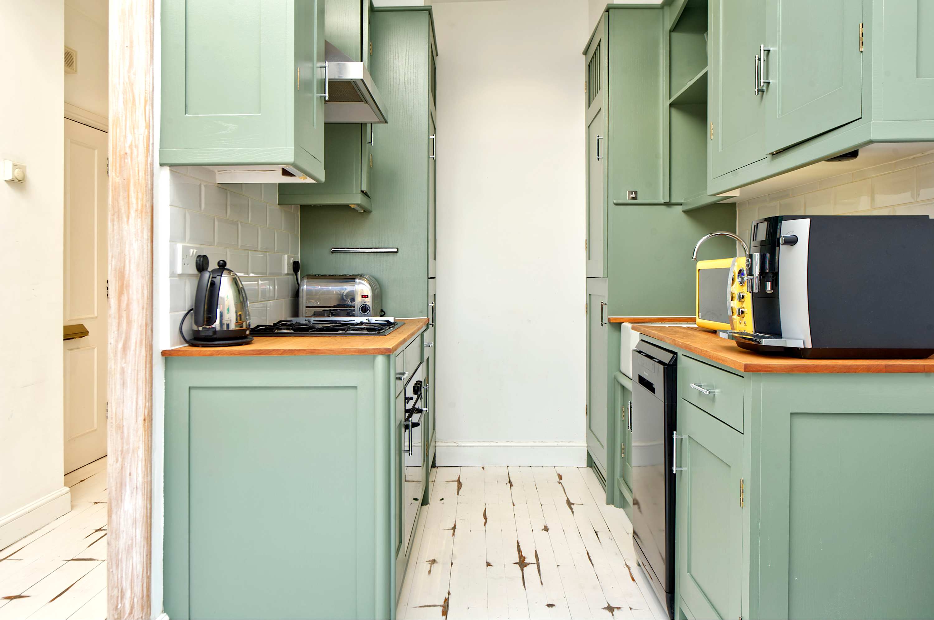 Contemporary 1 bed apartment, Chelsea in Elm Park Gardens 51 SW10 9PA - Property image 12 - VivreStays