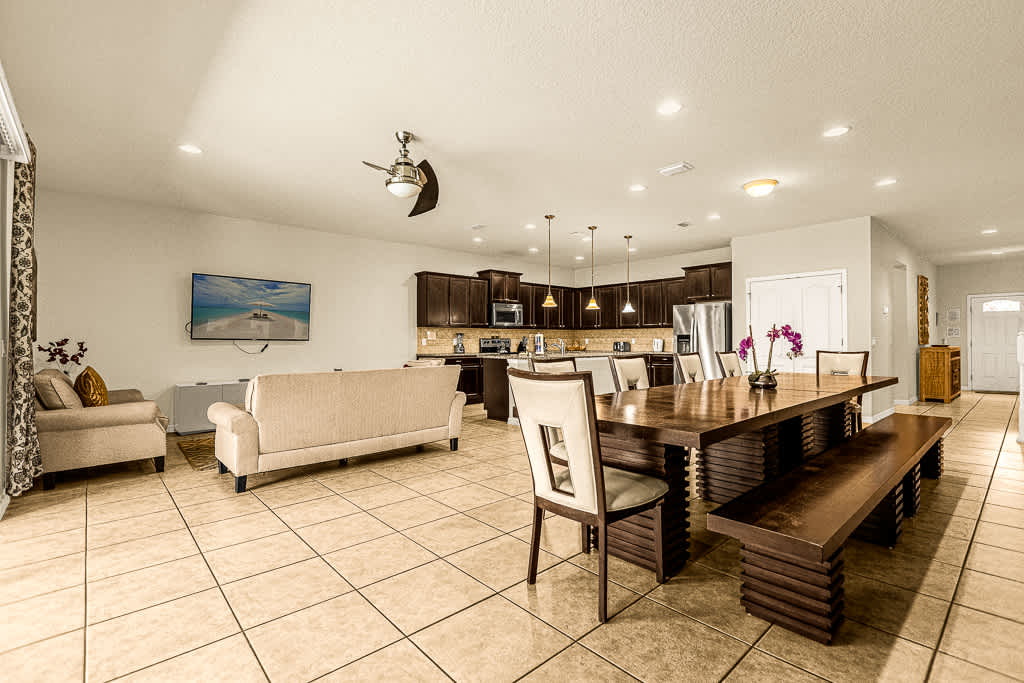 Experience comfort and style in this open-concept living area, perfect for family gatherings and cozy evenings.