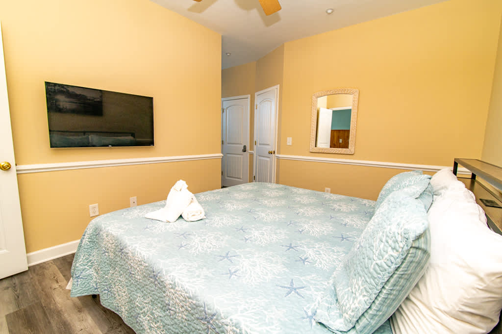 Tropical Cherry Grove Ocean View Beach House w Pool