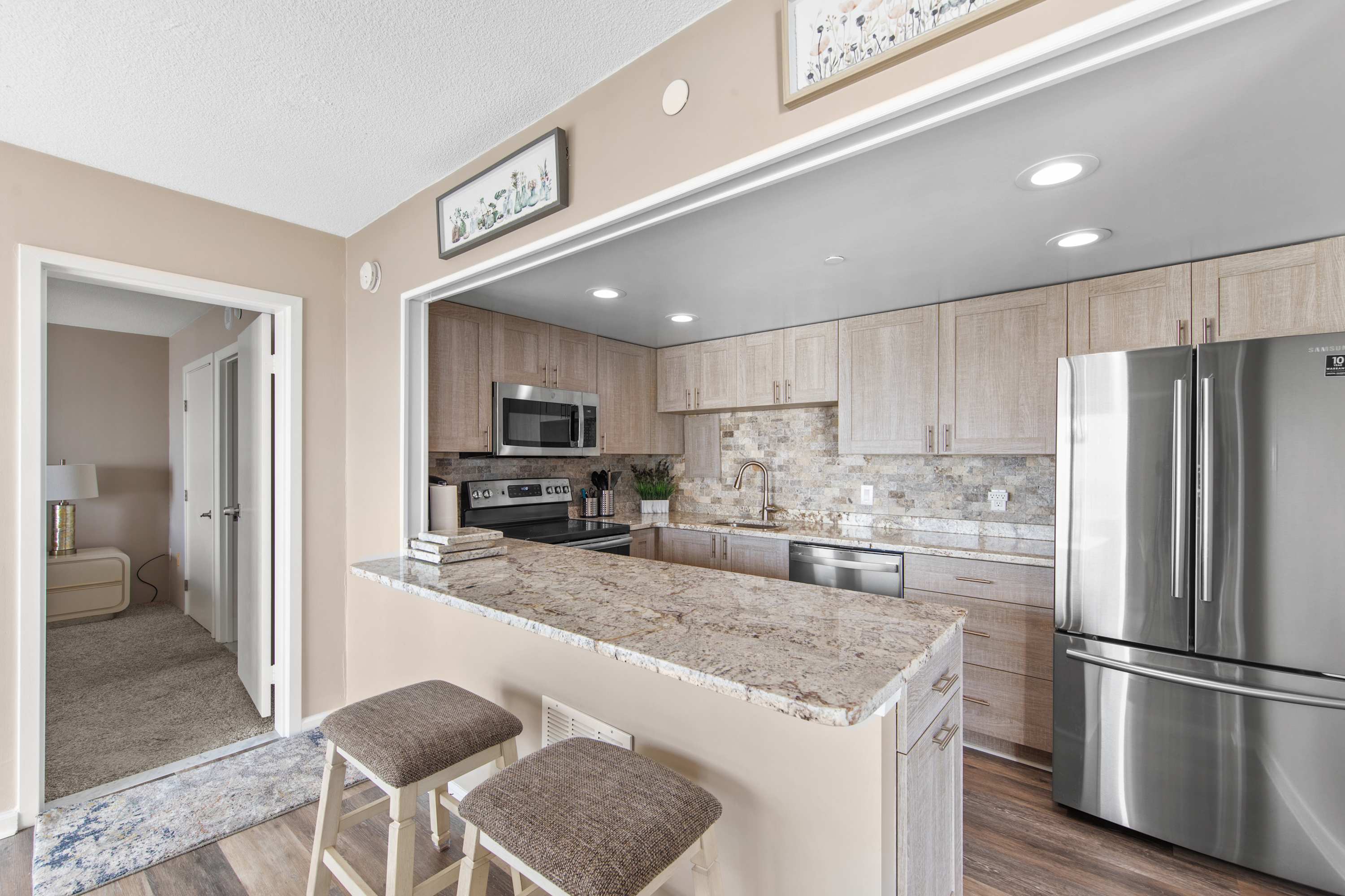 9400 Building #1506 | Oceanview | Great location