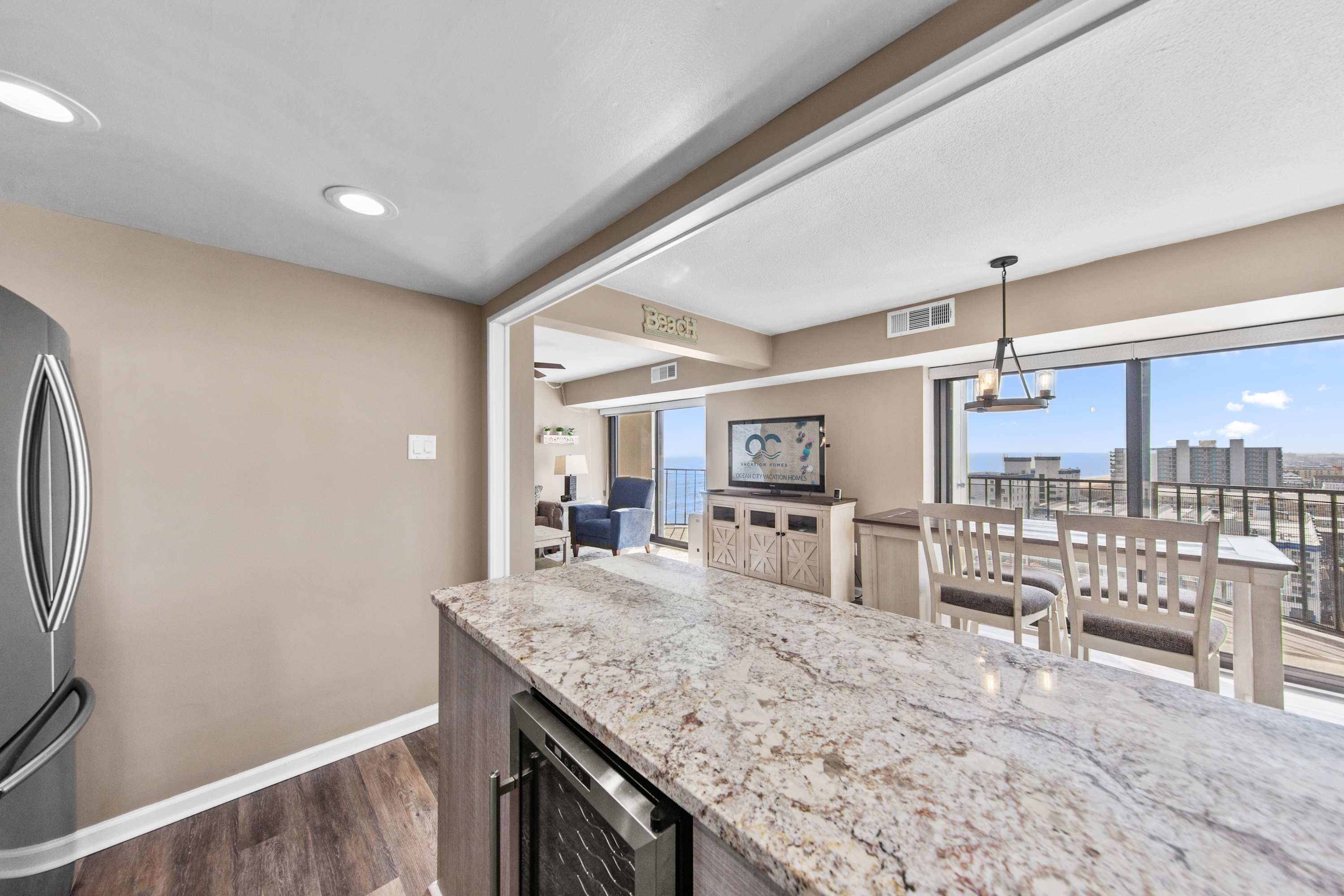9400 Building #1506 | Oceanview | Great location