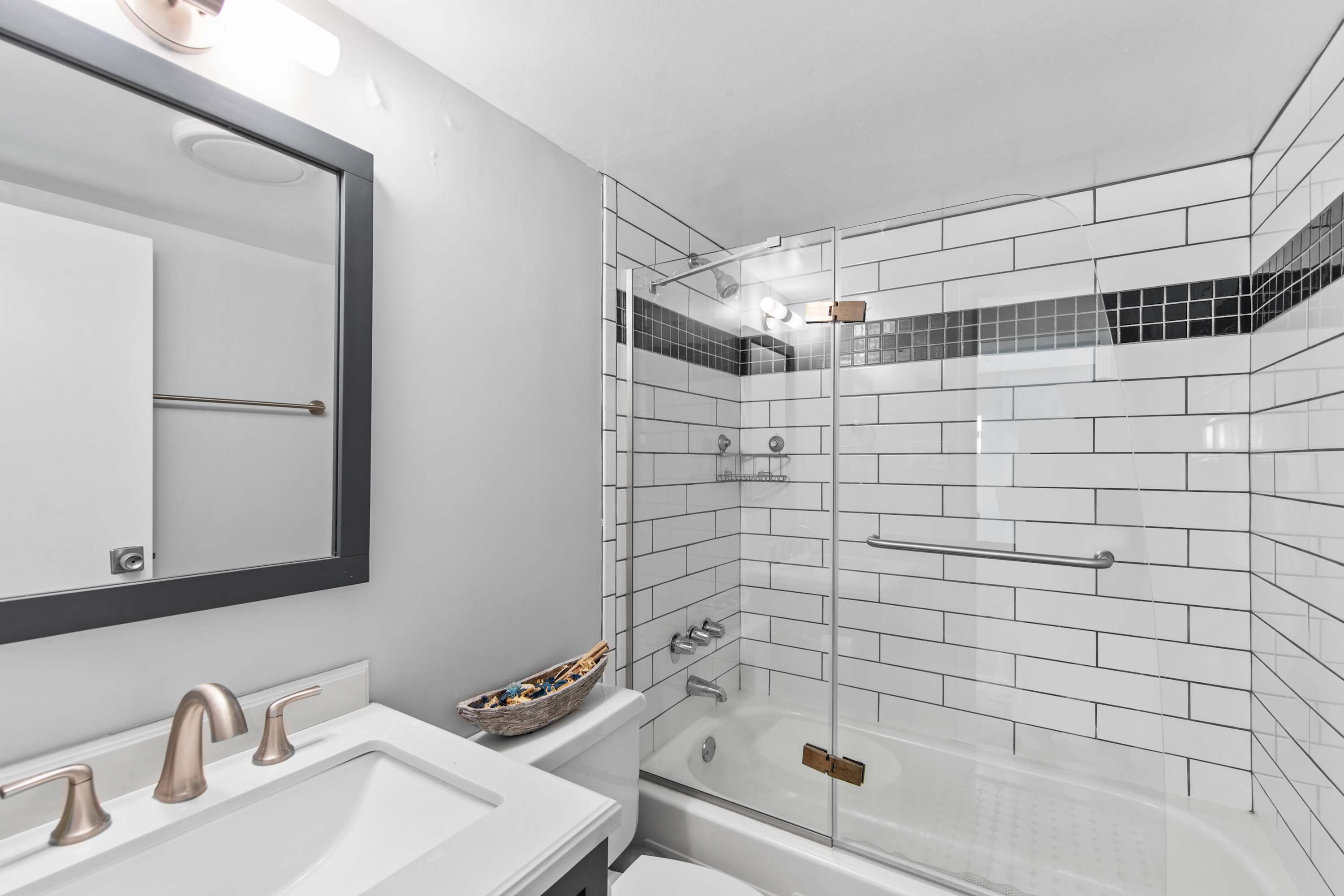 9400 Building #1506 | Oceanview | Great location