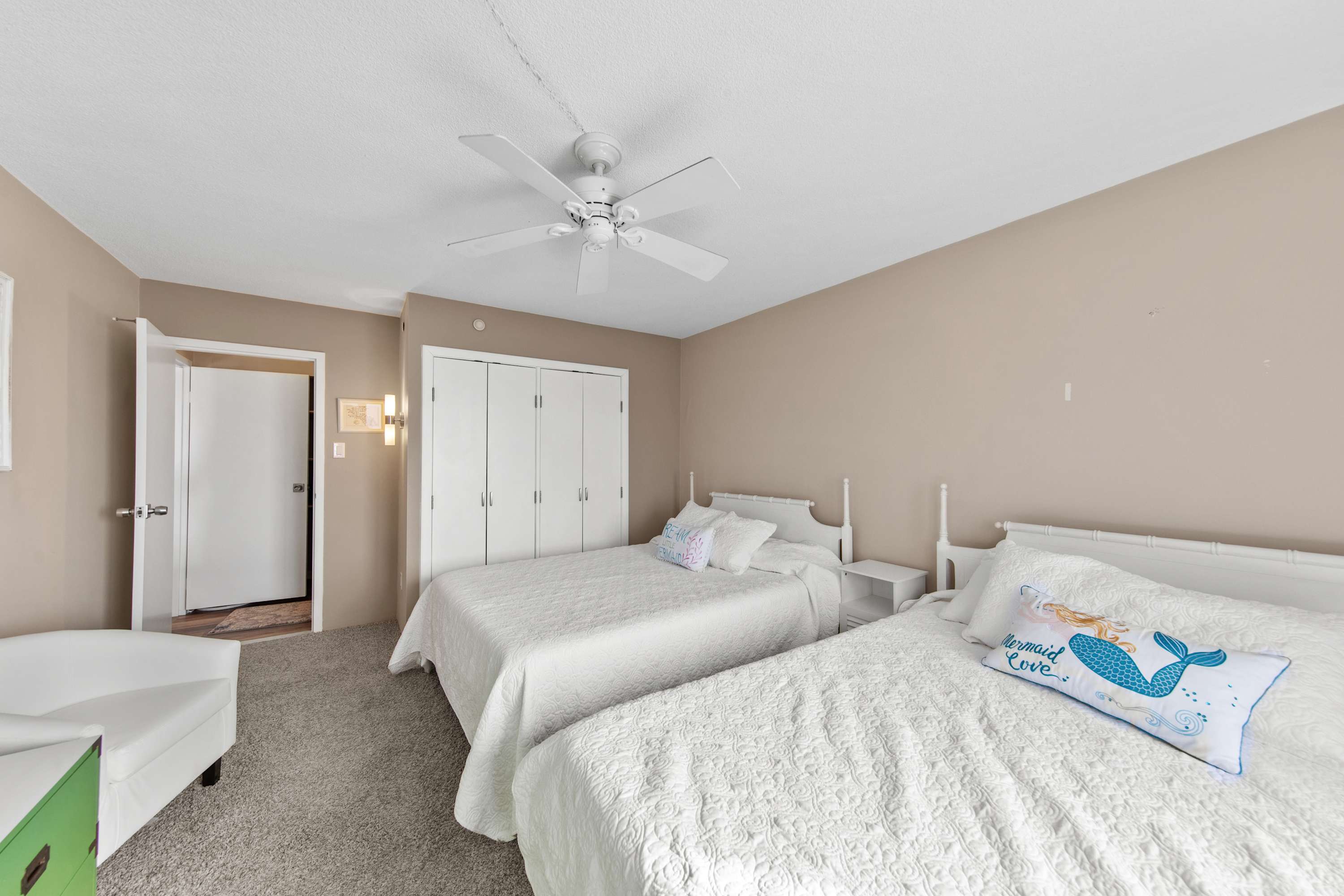 9400 Building #1506 | Oceanview | Great location