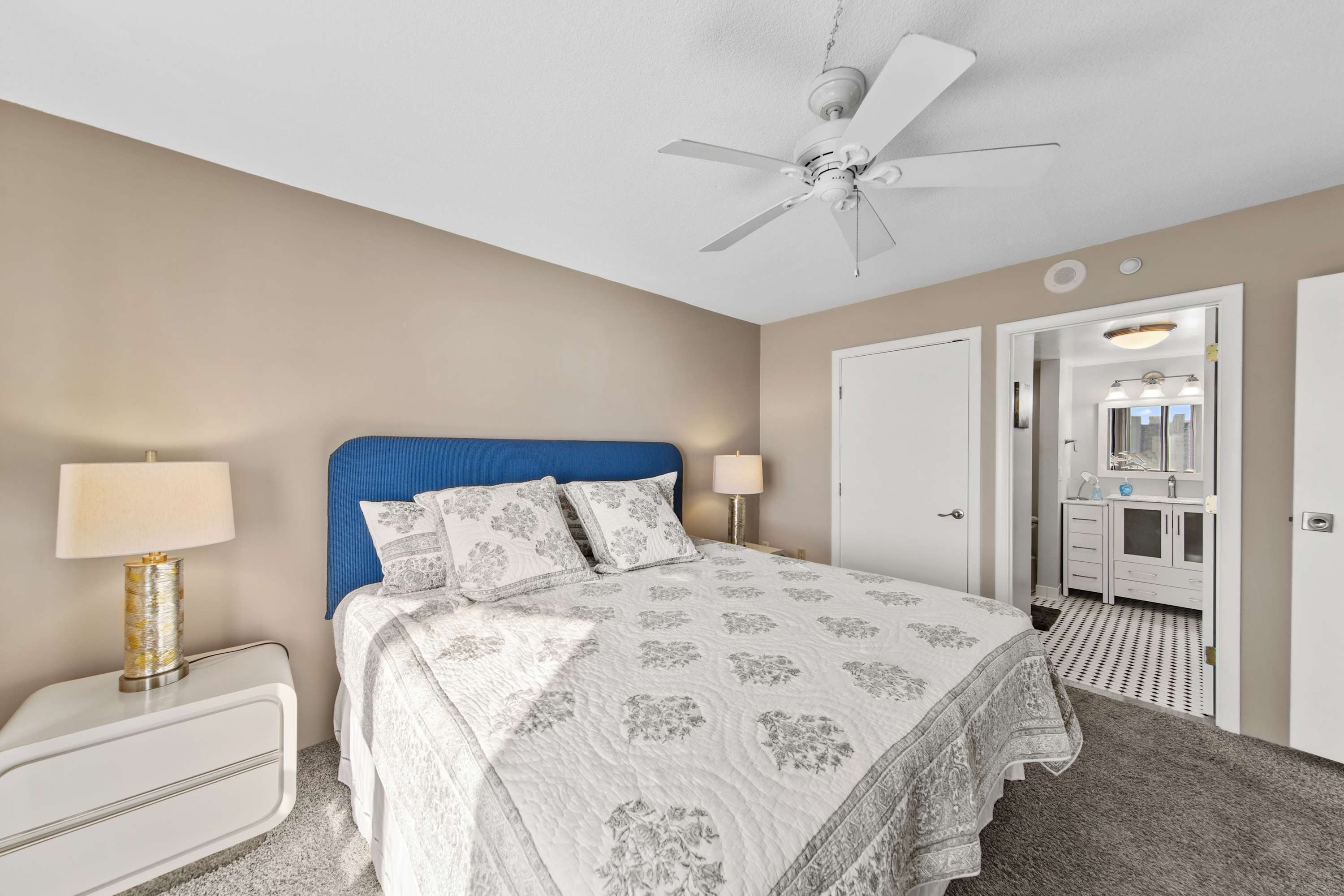 9400 Building #1506 | Oceanview | Great location