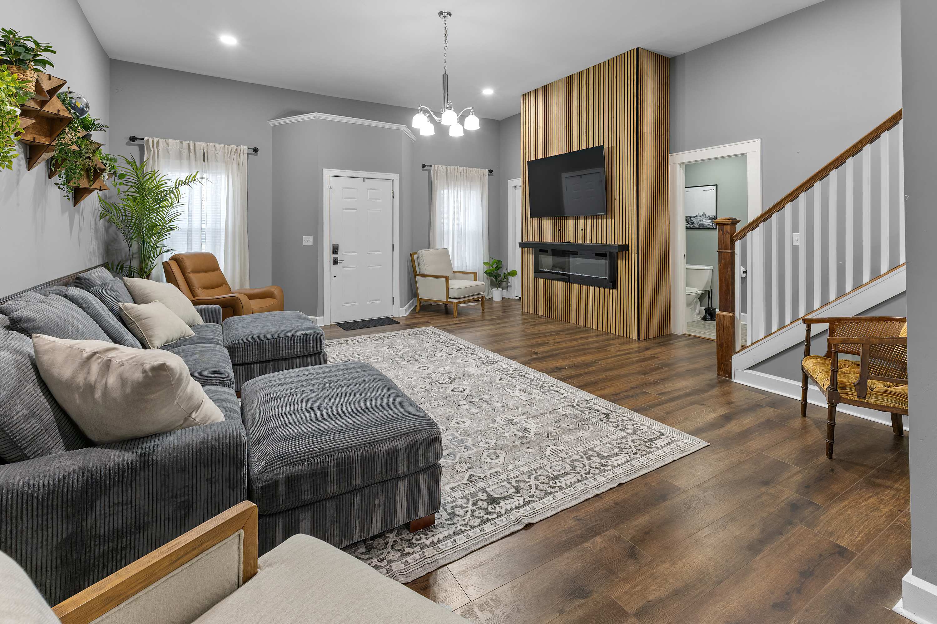 Spacious Downtown Retreat Near the Childrens Museum — Indianapolis, IN — vacation rental