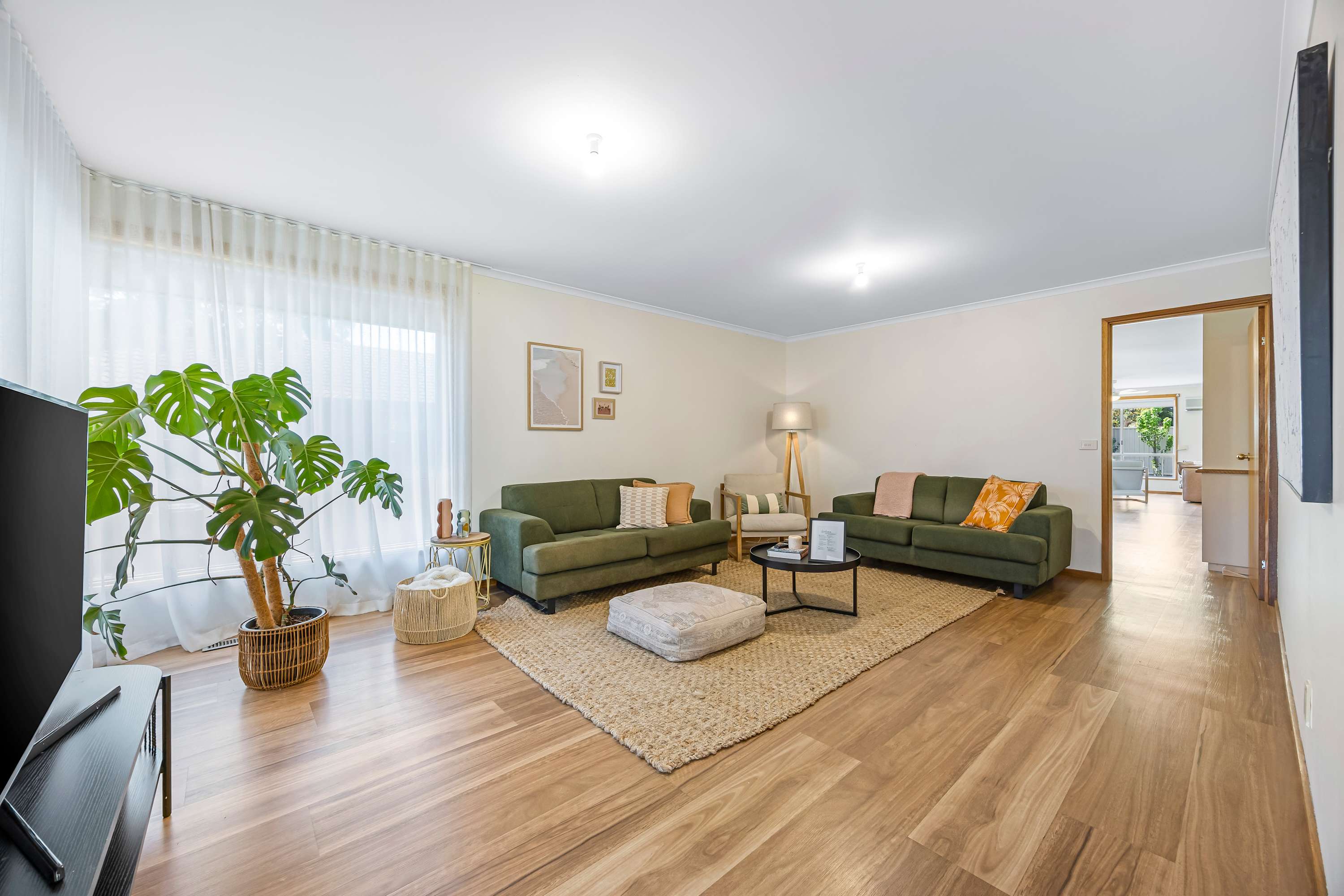 Tasteful 3BR On Towong, Alfredton — Alfredton, Victoria — vacation rental