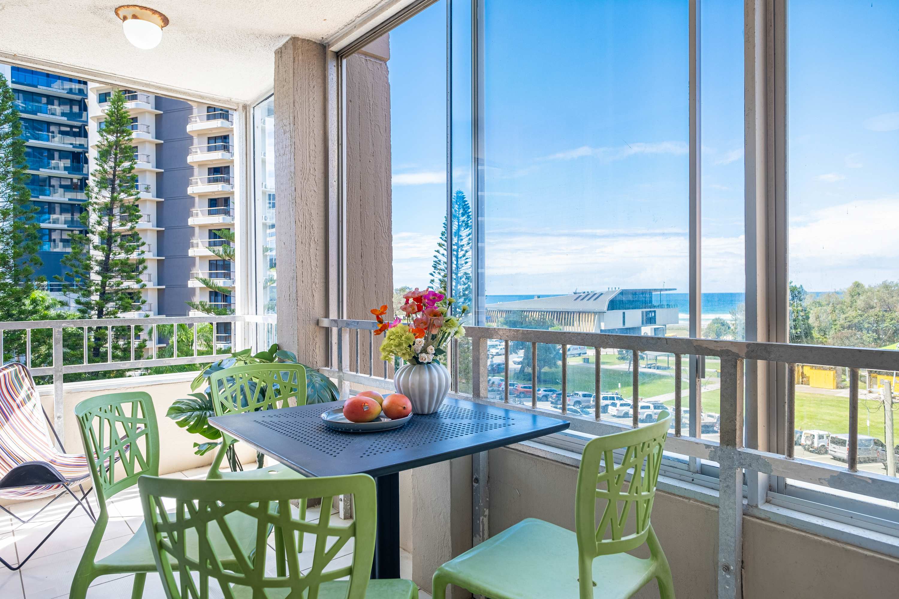 Oceanfront 2BR apartment near Beach — Broadbeach, Queensland — vacation rental