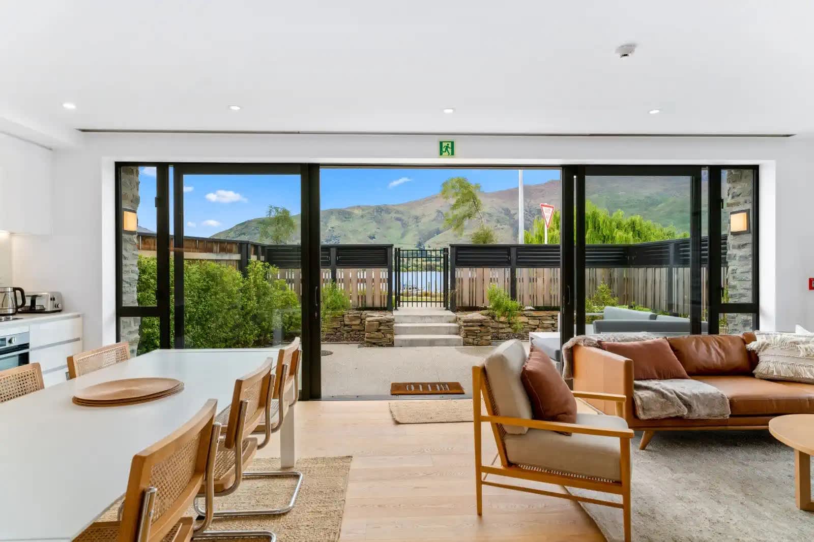 Lakeview Luxury 2 Bedroom Villa