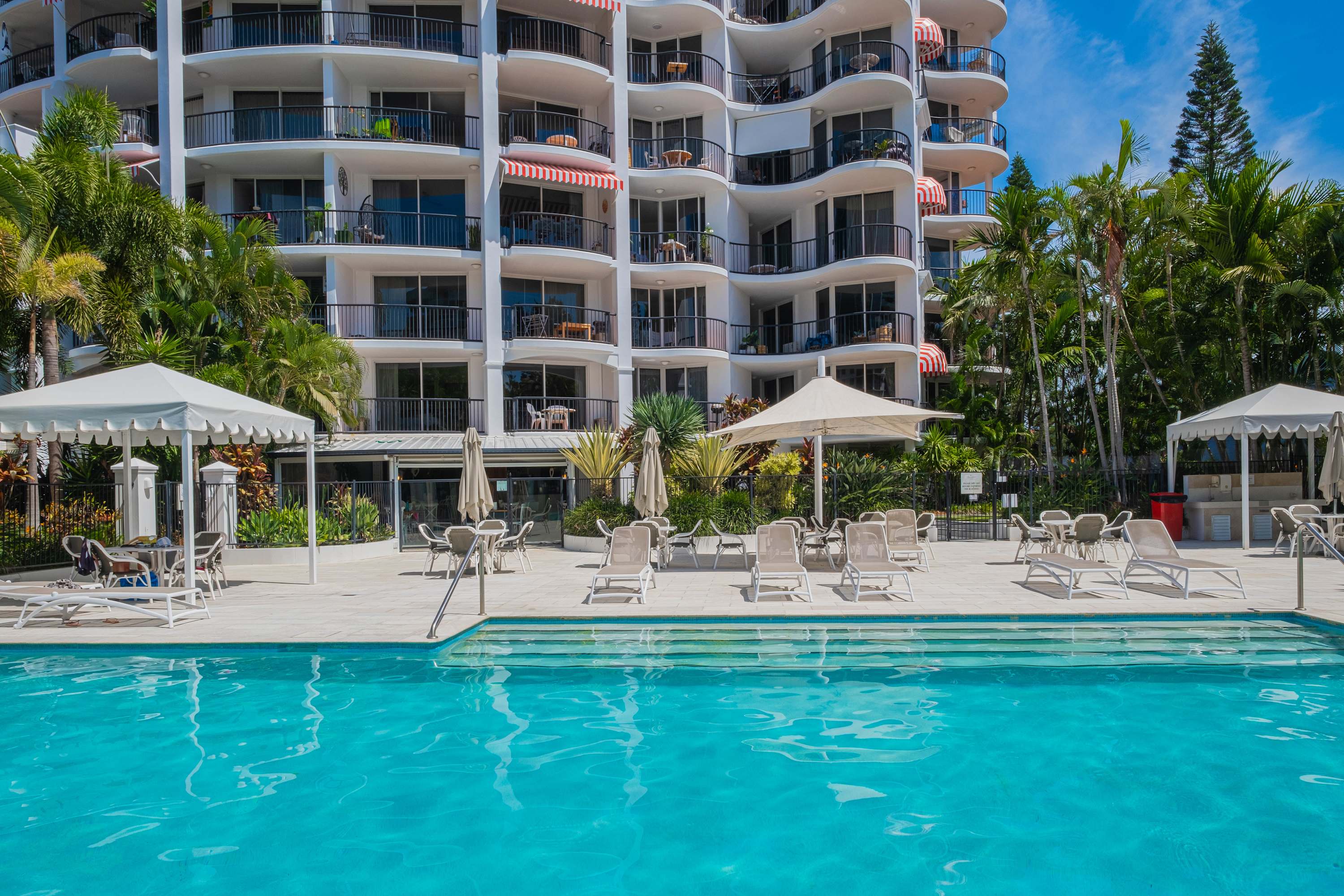1BR Tropical Escape w/ Pools — Surfers Paradise, Queensland — vacation rental
