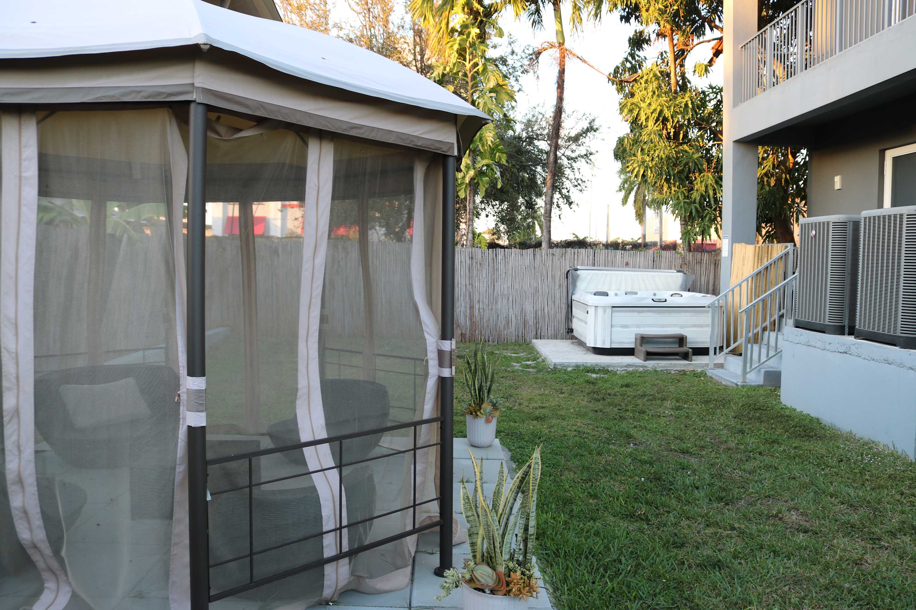 Luxury 4BR Miami Villa with Hot Tub and Gazebo! - Picture 21