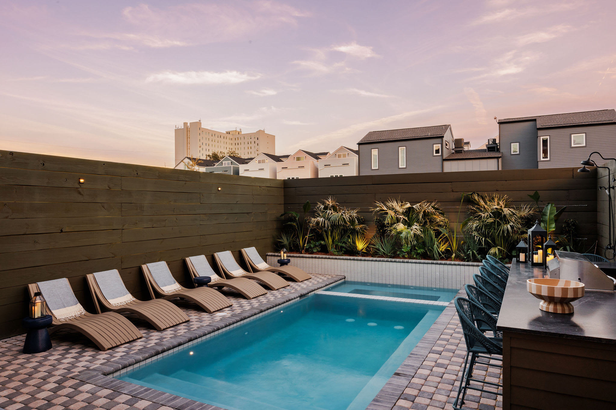 Modern New Homes, Heated Pools and Spas β New Orleans, LA β vacation rental