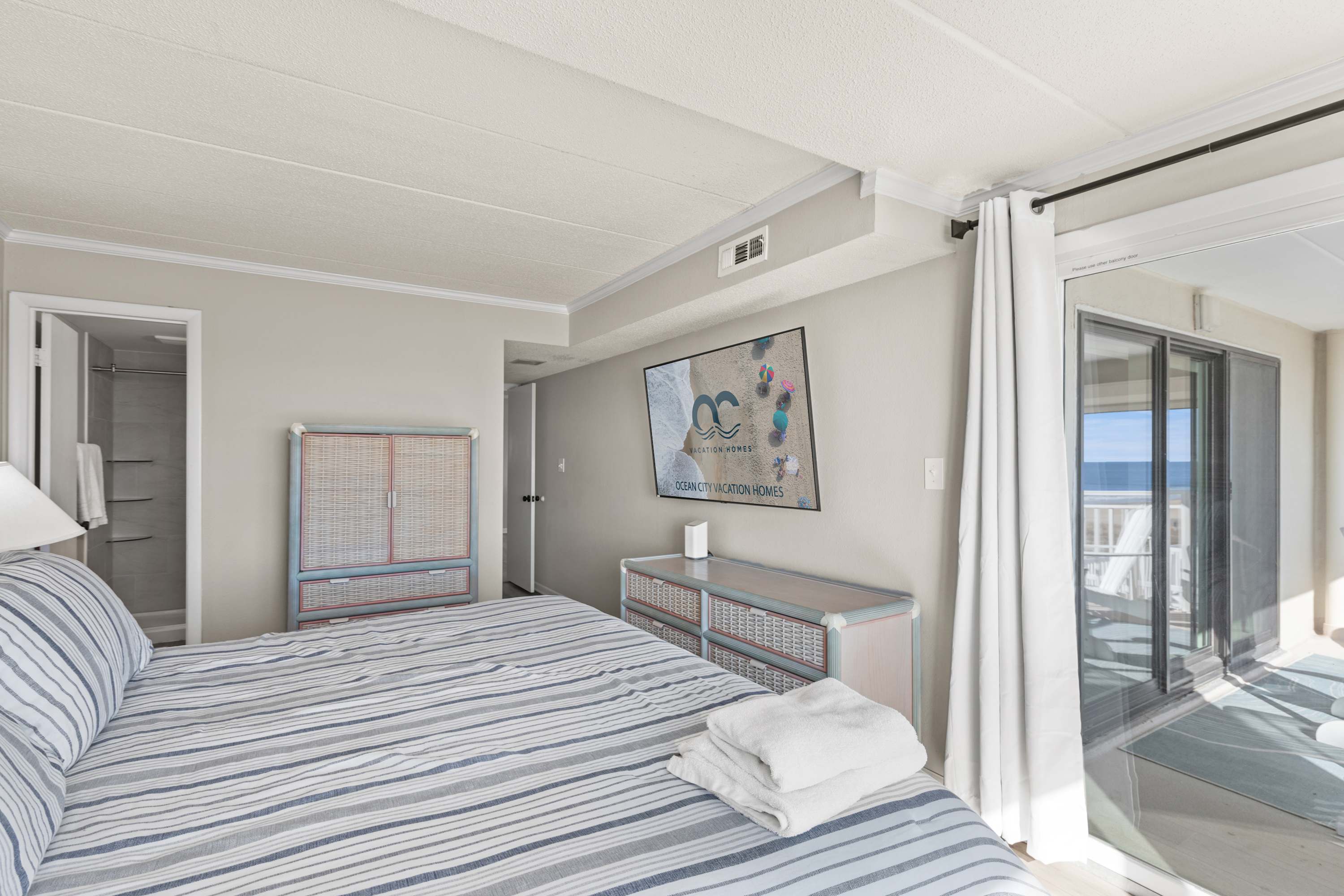 Salty Sands 2 301