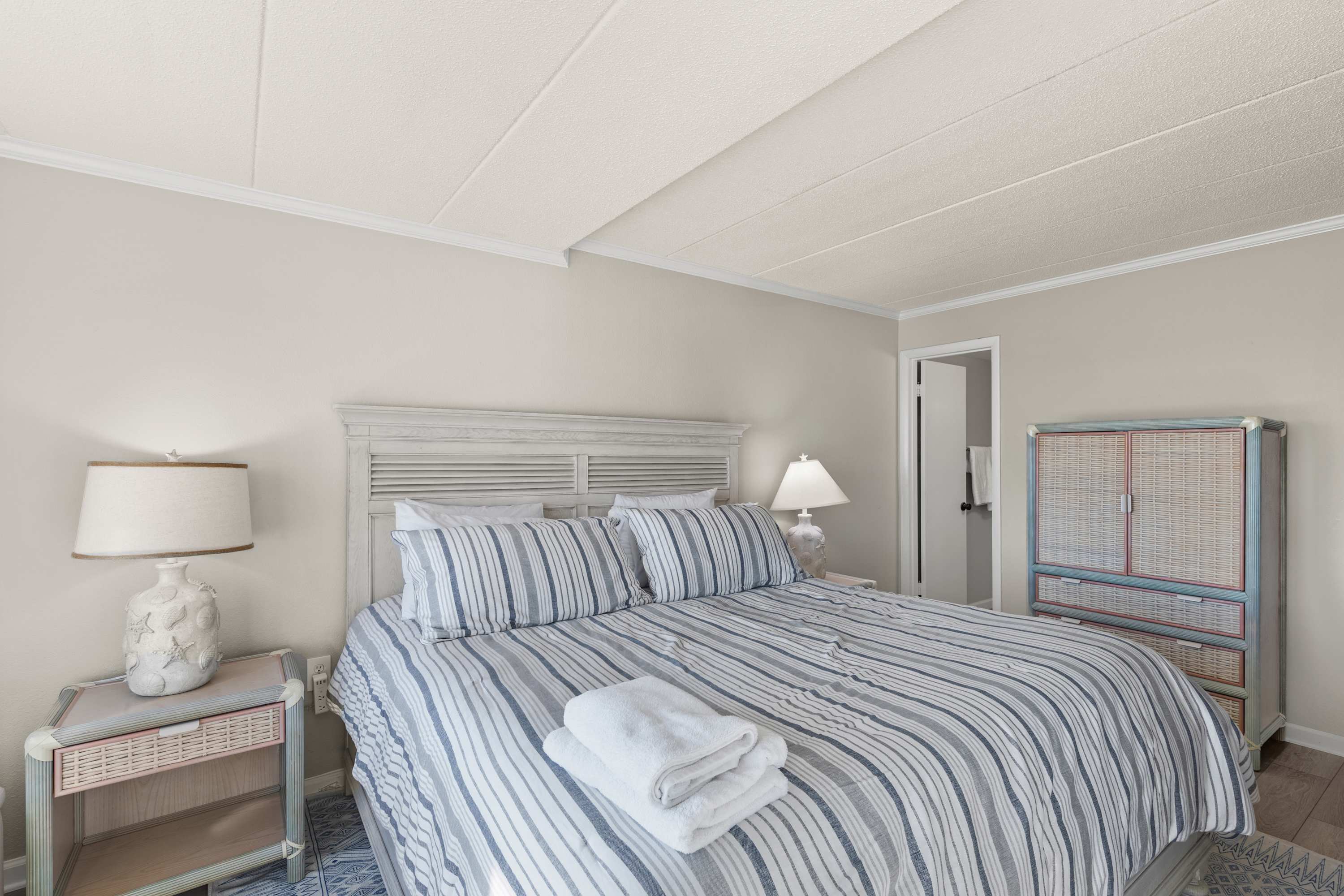 Salty Sands 2 301