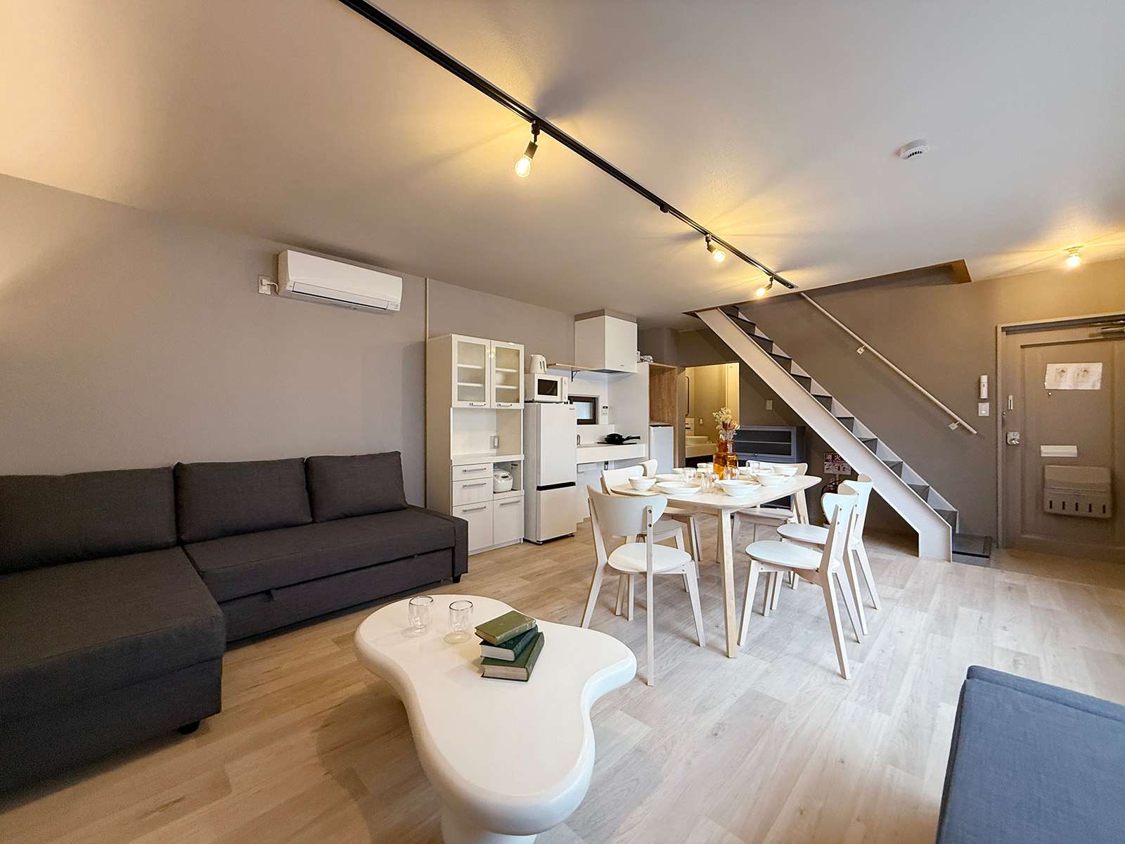Modern 2-Story Apt Near Peace Park Sleeps 10 — Hiroshima City, Hiroshima — vacation rental