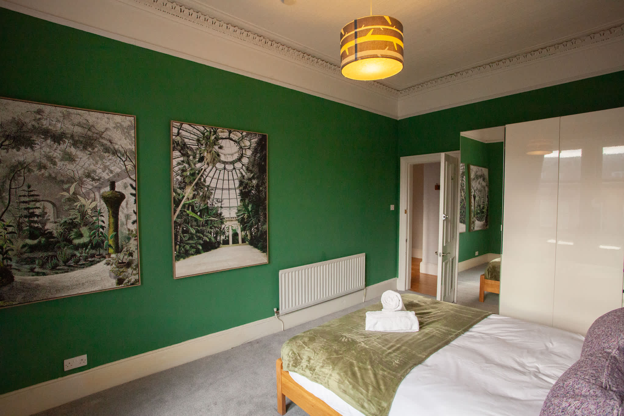 Bright and Spacious Flat in Trendy Finnieston in 964 Sauchiehall Street G3 7TH - Property image 22 - VivreStays
