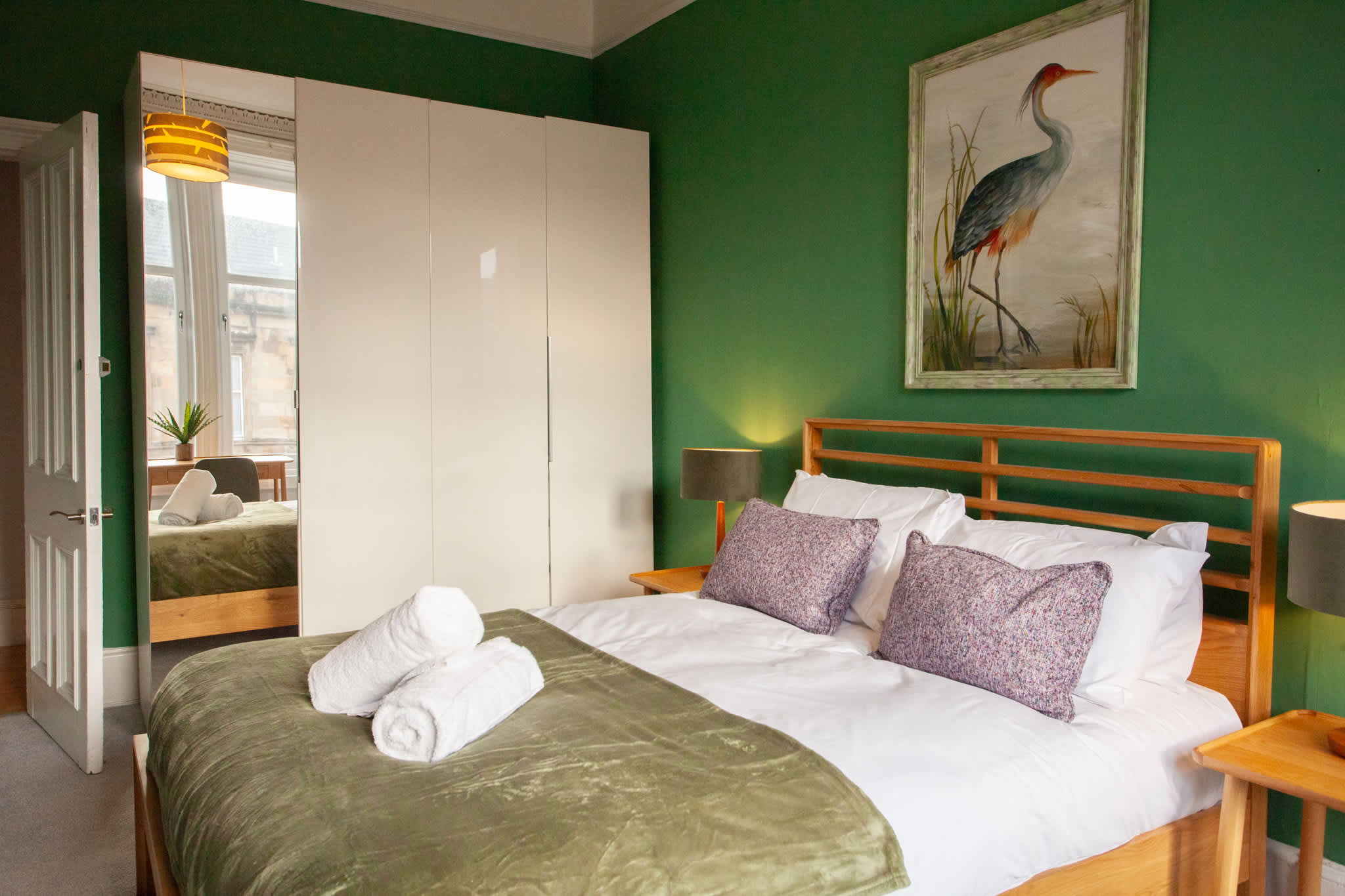 Bright and Spacious Flat in Trendy Finnieston in 964 Sauchiehall Street G3 7TH - Property image 23 - VivreStays