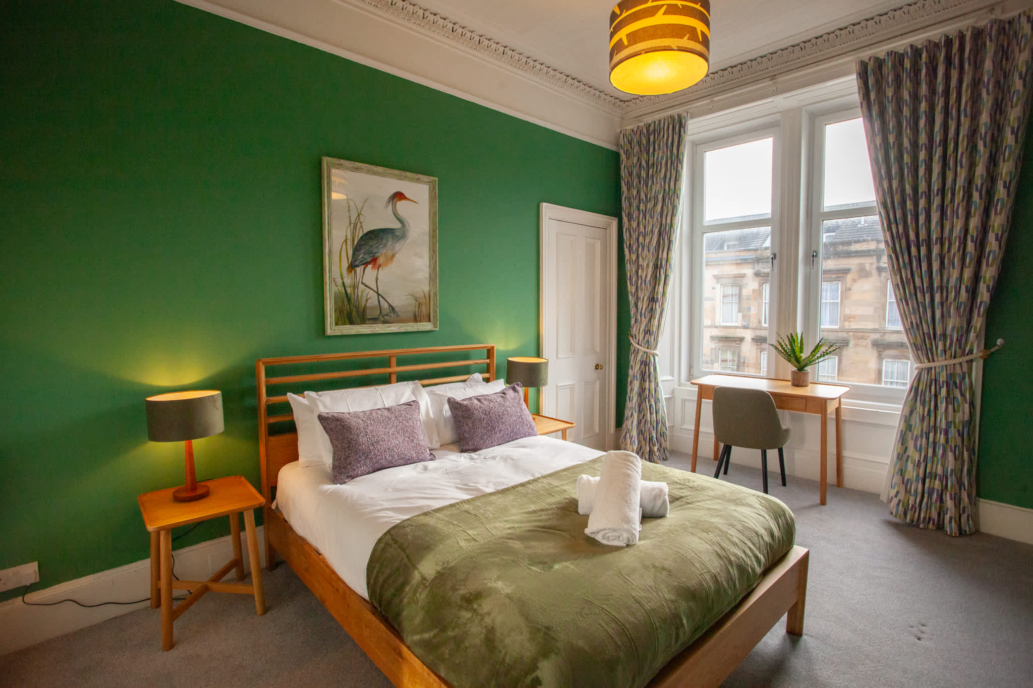 Bright and Spacious Flat in Trendy Finnieston in 964 Sauchiehall Street G3 7TH - Property image 4 - VivreStays