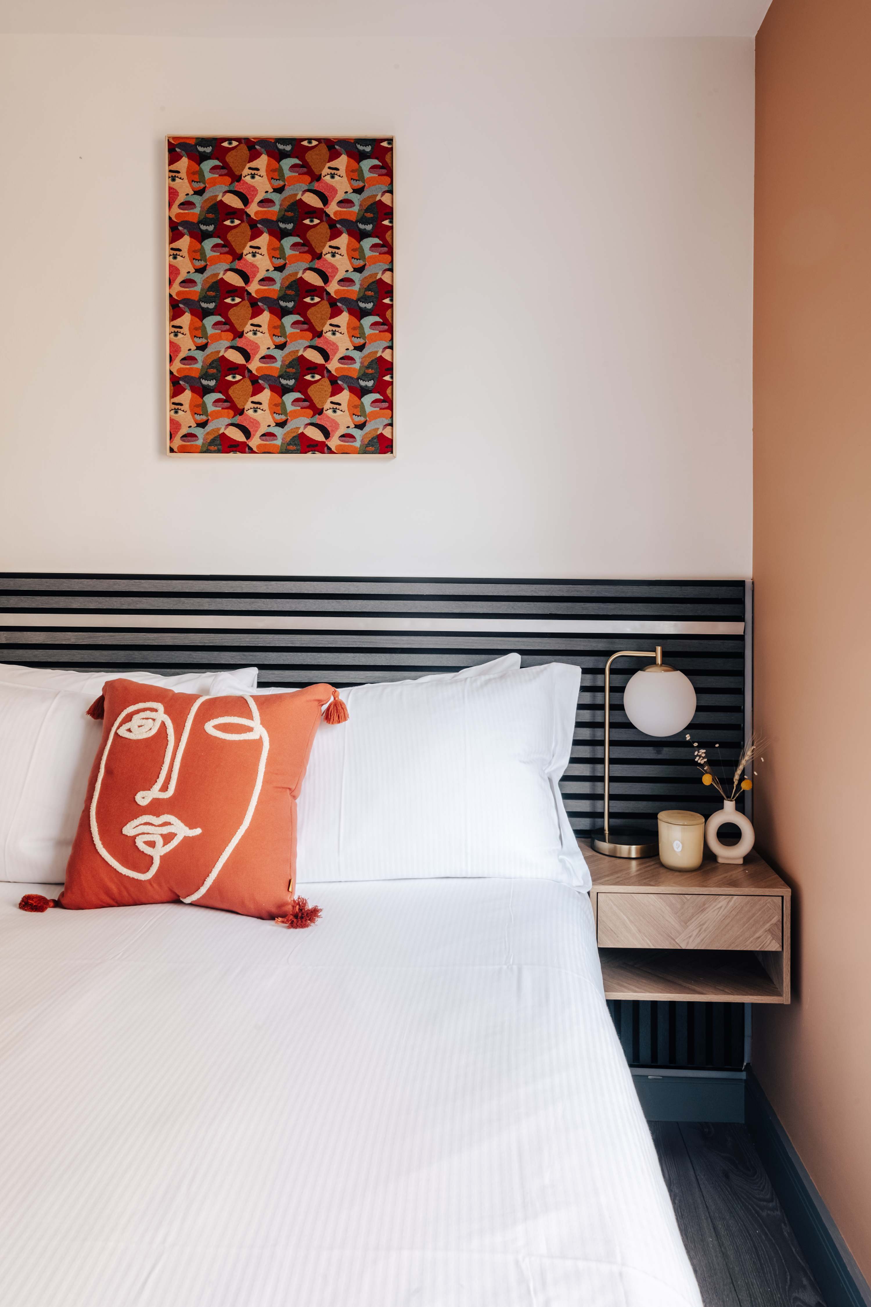 Modern and spacious duplex in Earls Court in Earls Court Road 207 SW5 9AN - Property image 8 - VivreStays