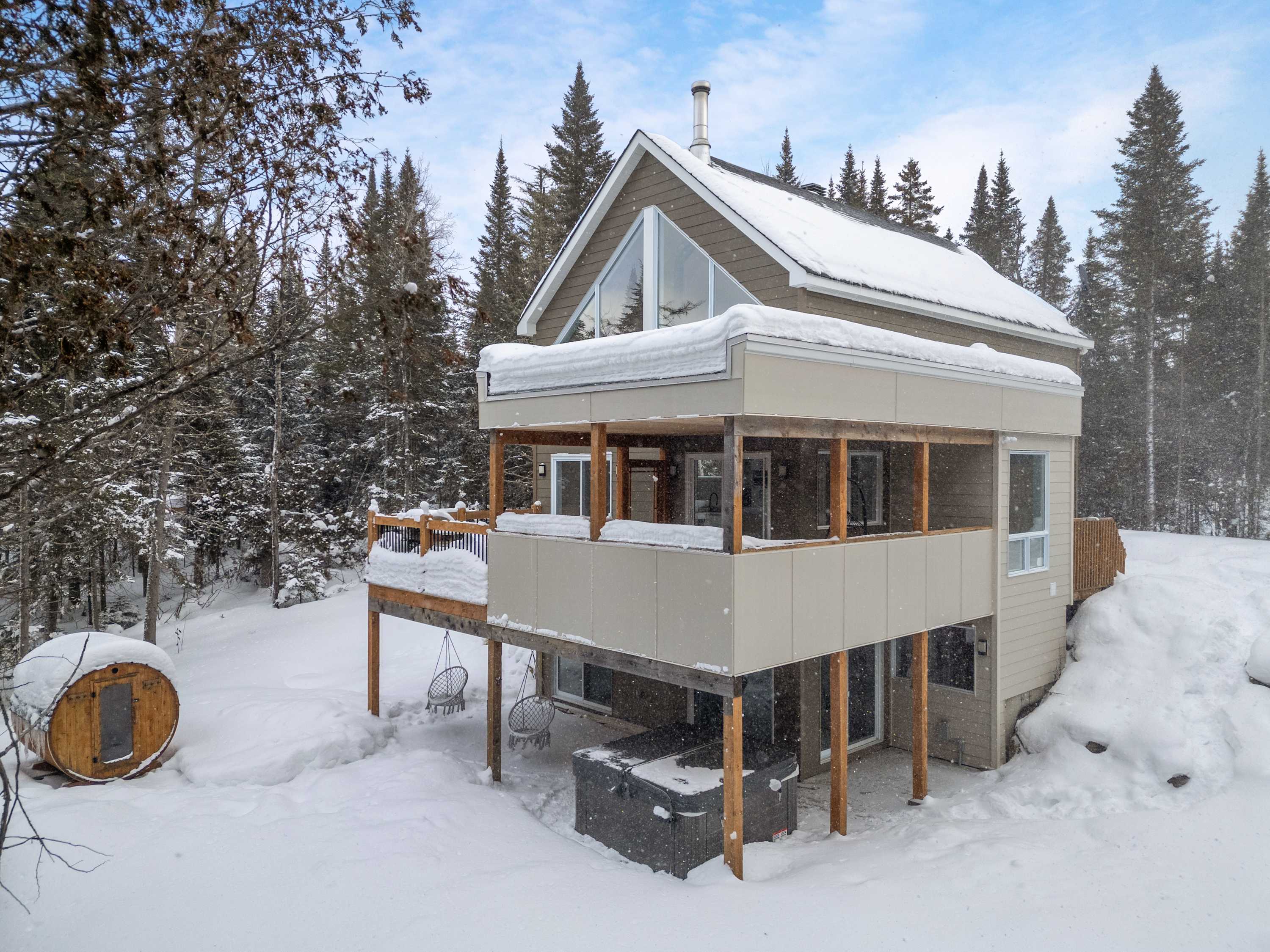 Chalet image 31
