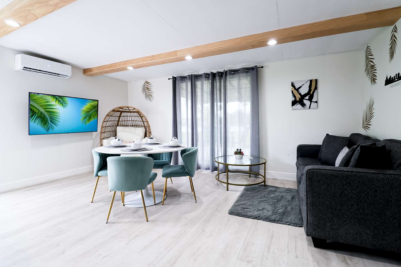 *NrDisney&Universal*NewlyRenovated*LakeFront*APT