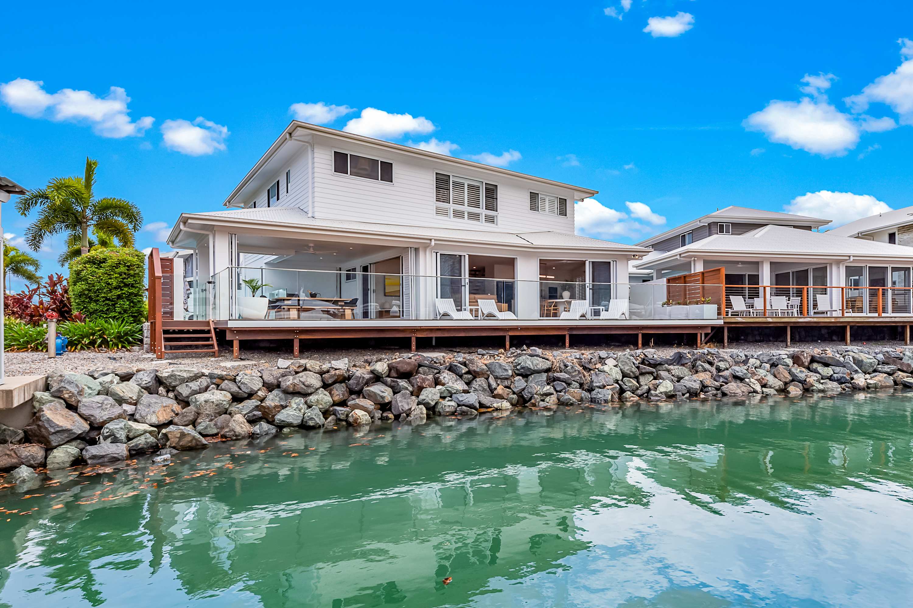 Whitsunday Waterfront Luxury at 19 The Cove — Airlie Beach, Queensland — vacation rental