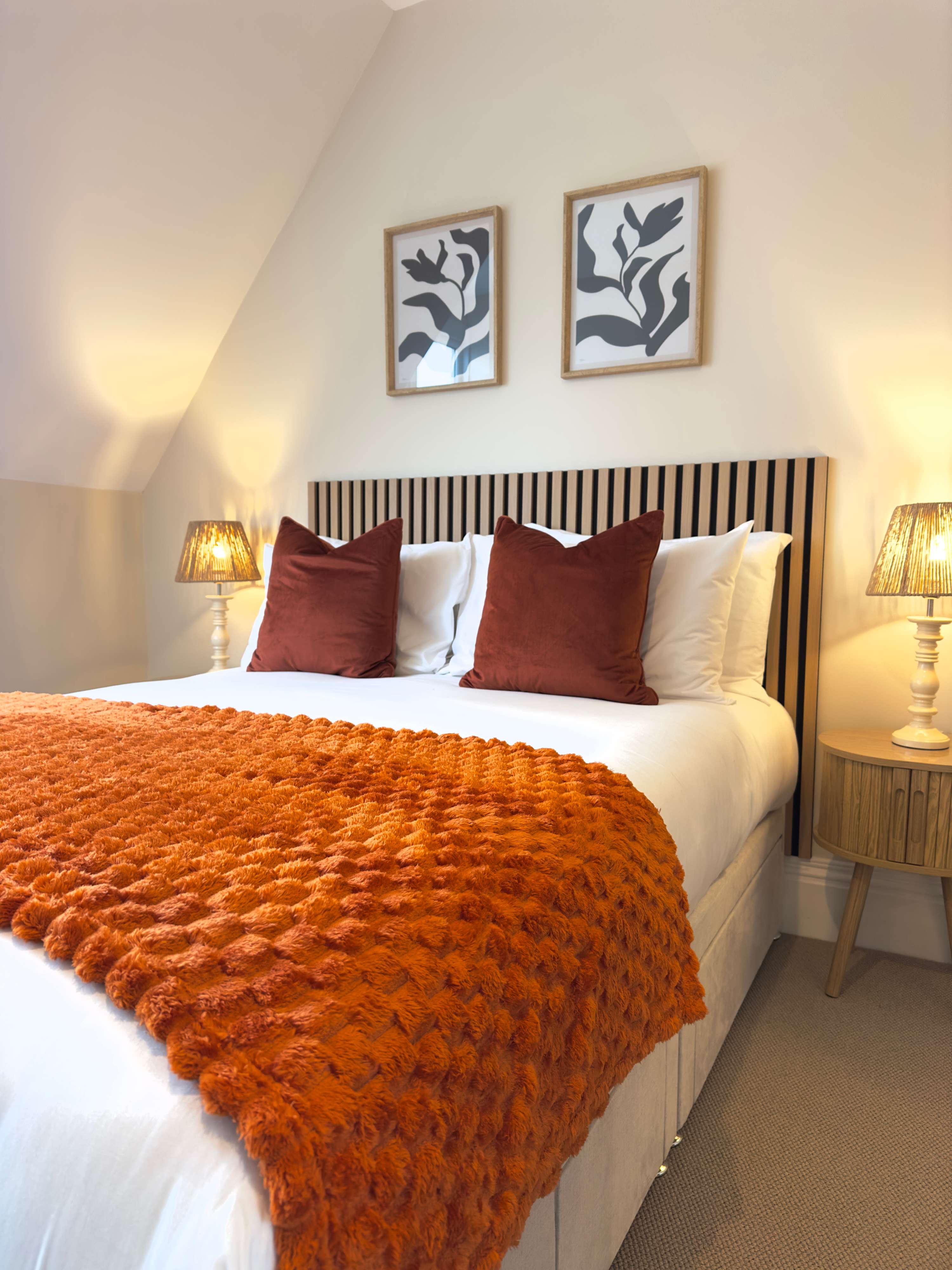 Stylish Double Room near the Sea