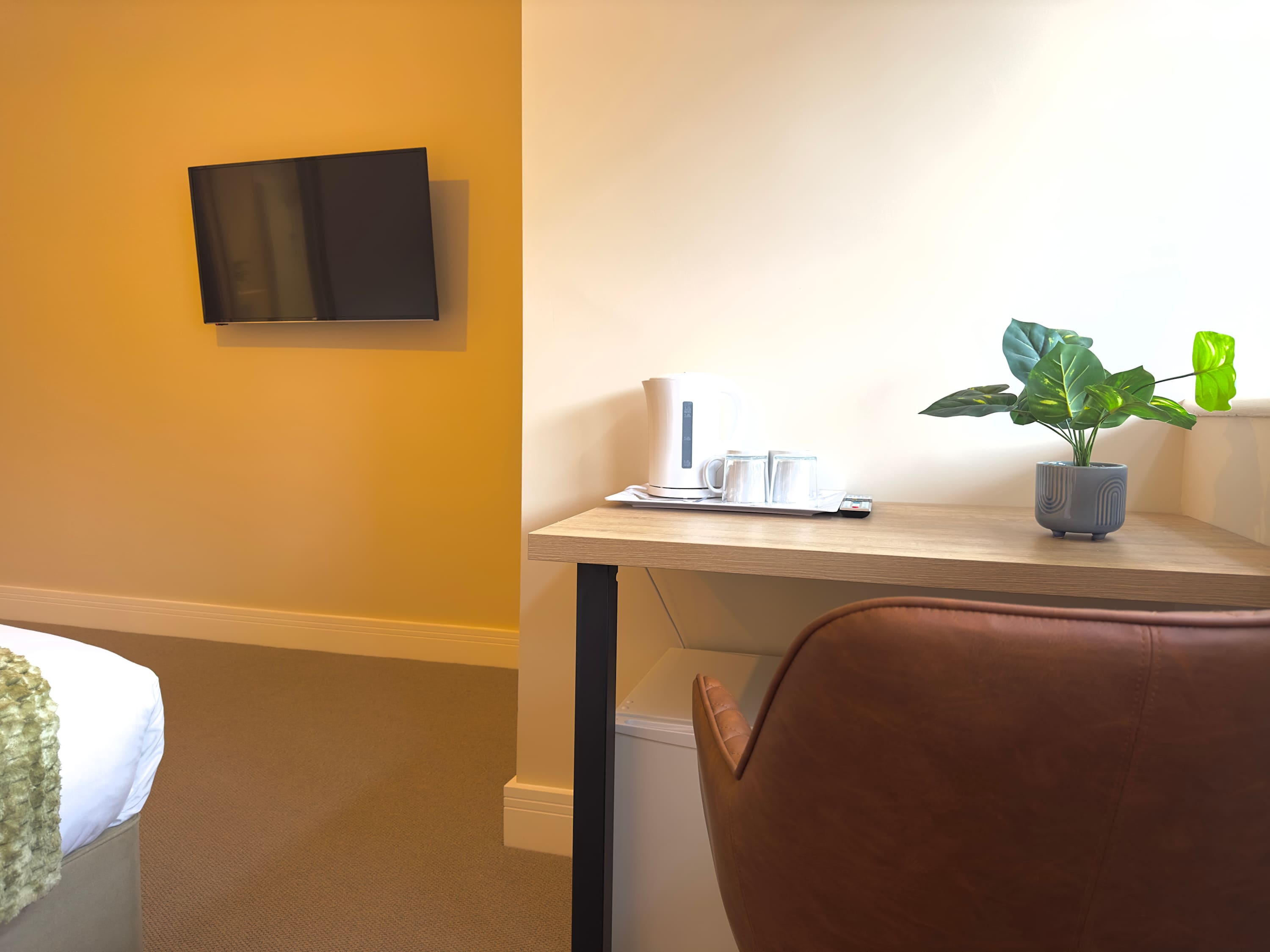 Stylish Double Room with Comfort & Light