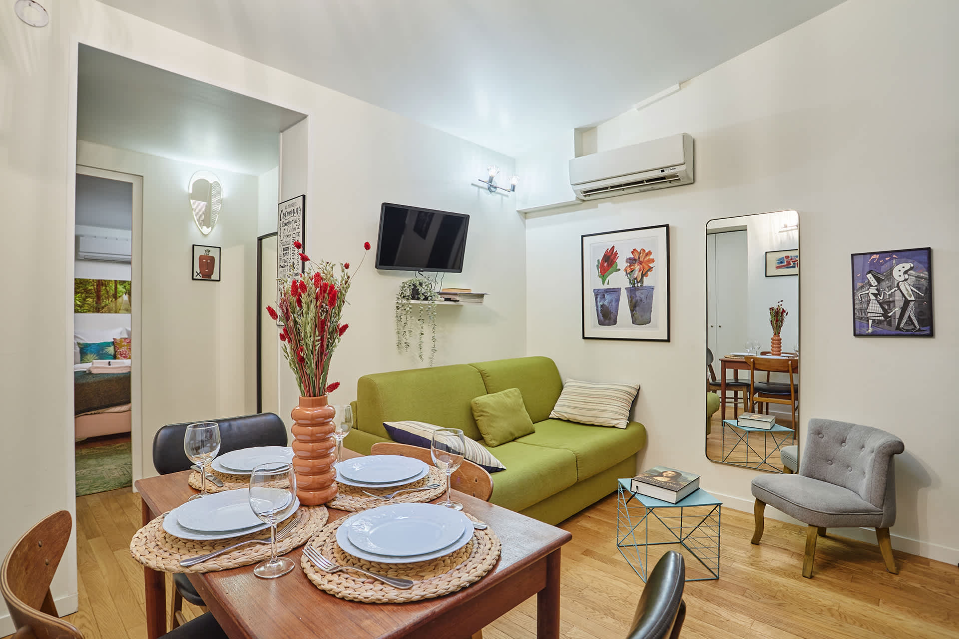 Charming Duplex Le Marais/Beaubourg — Paris, Île-de-France — vacation rental