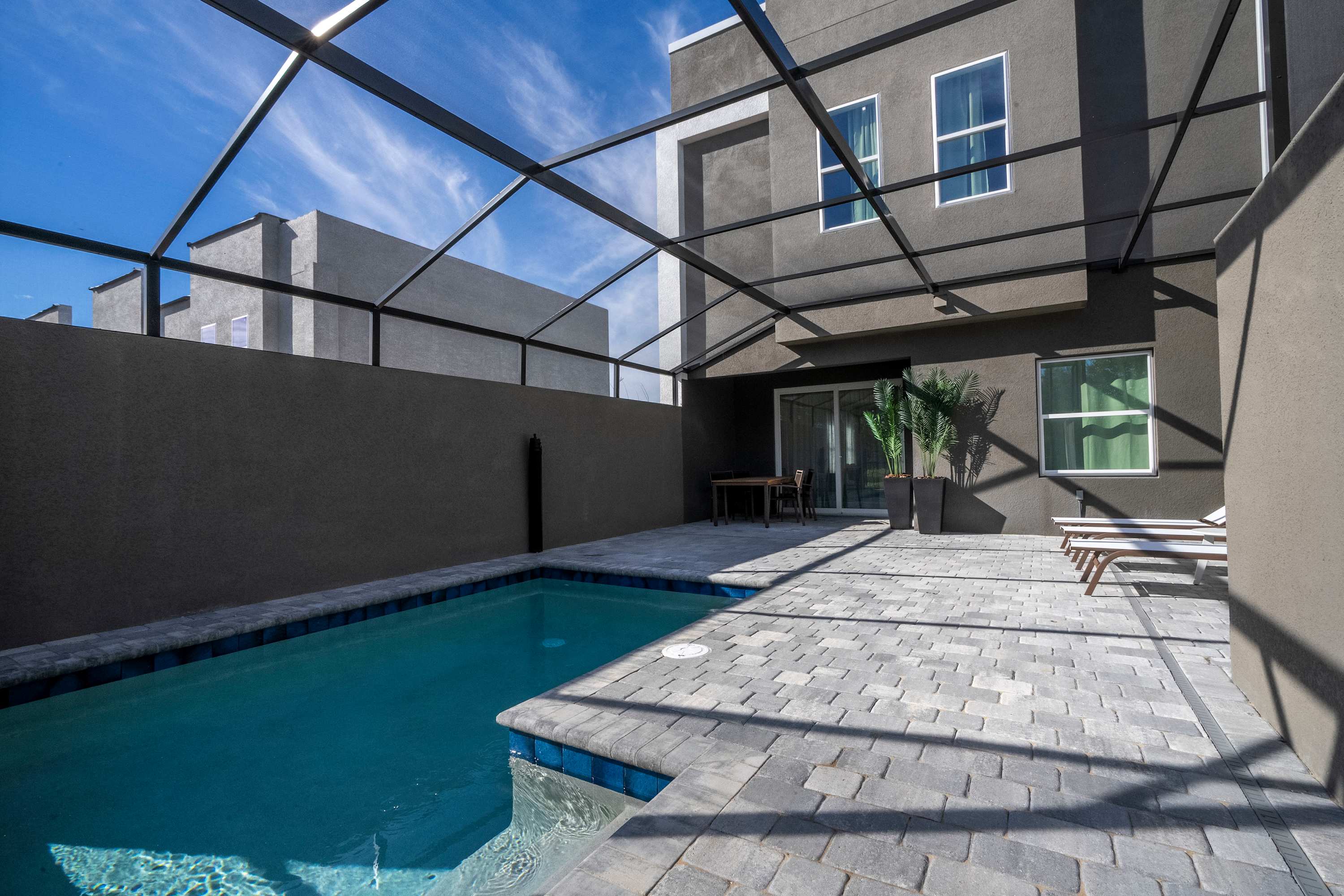 Charming Getaway Near Disney