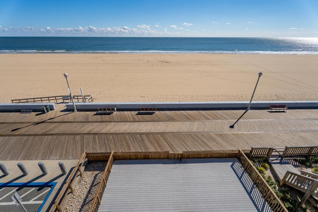 Oceanfront Three Bedroom Condo on the Boardwalk | Photo 3