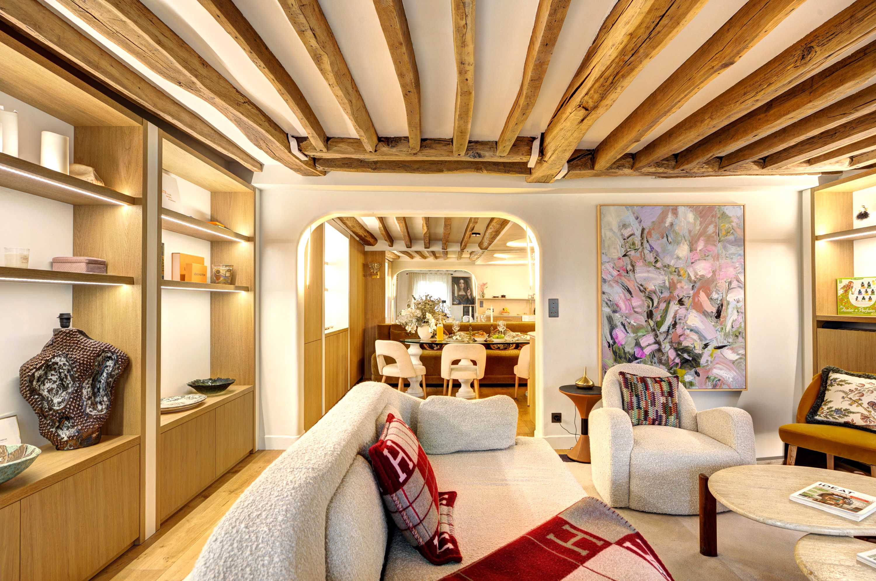 Ultra luxe flat A/C & terrace in Champs-Élysées — Paris, Île-de-France — vacation rental
