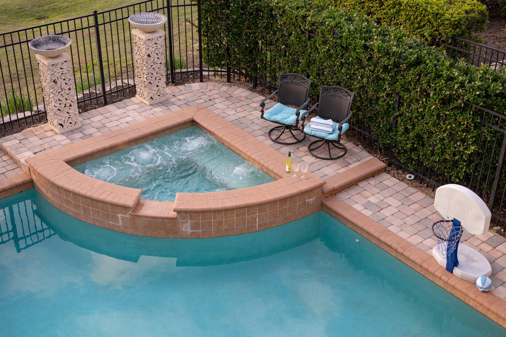 Spacious retreat w/ pool & hot tub