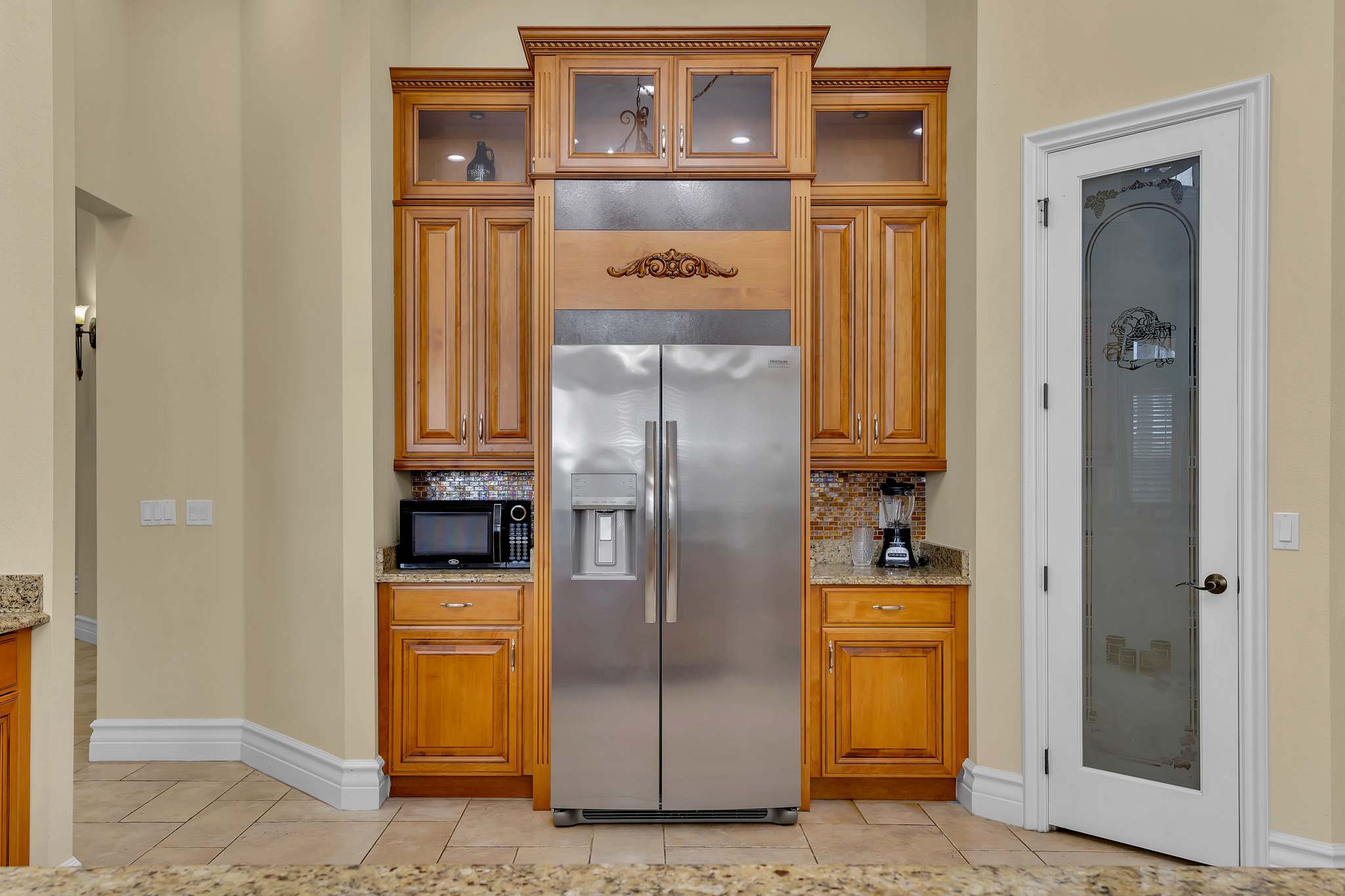 Spacious retreat w/ pool & hot tub