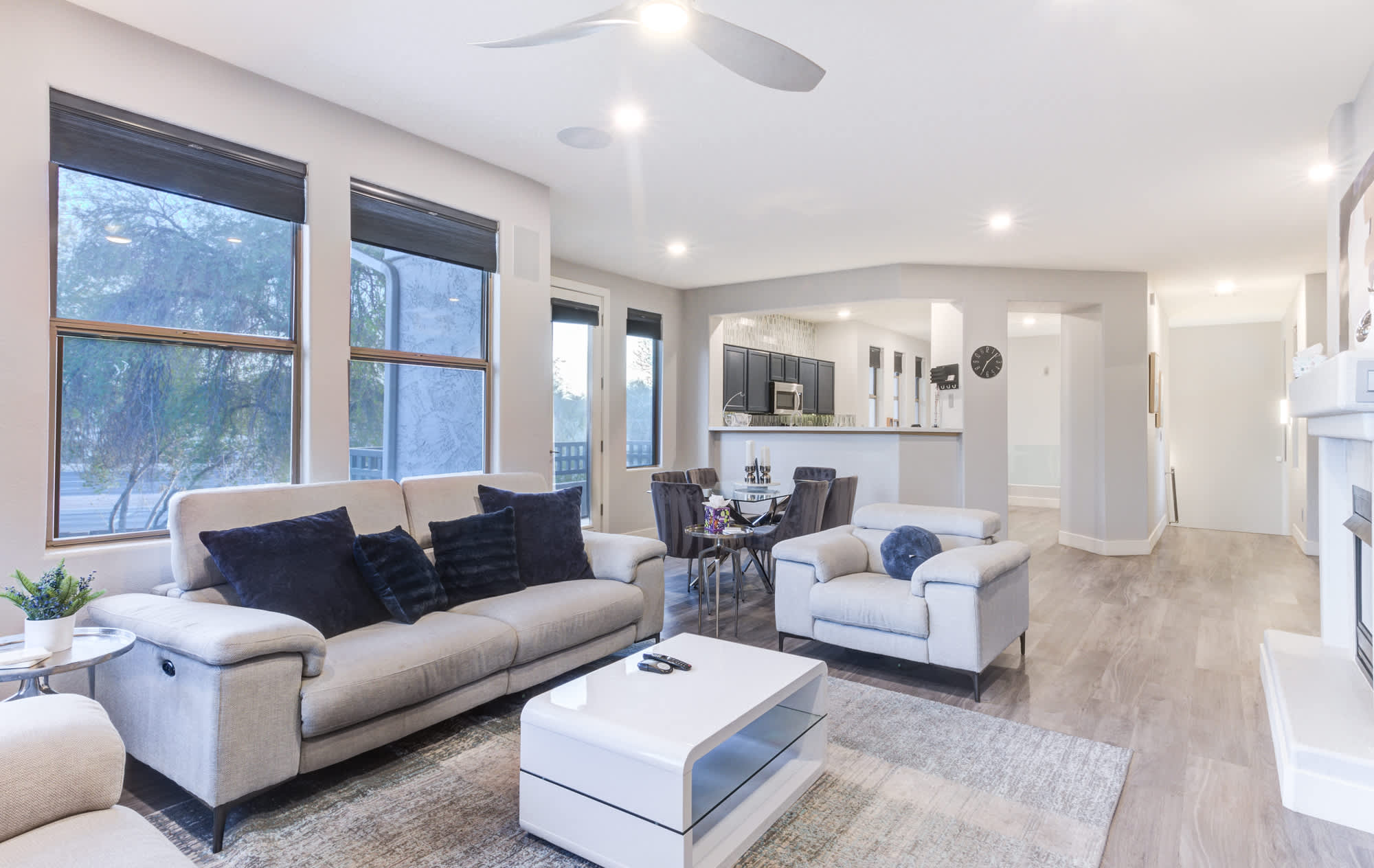 Scottsdale Condo Overlooking Golf Course