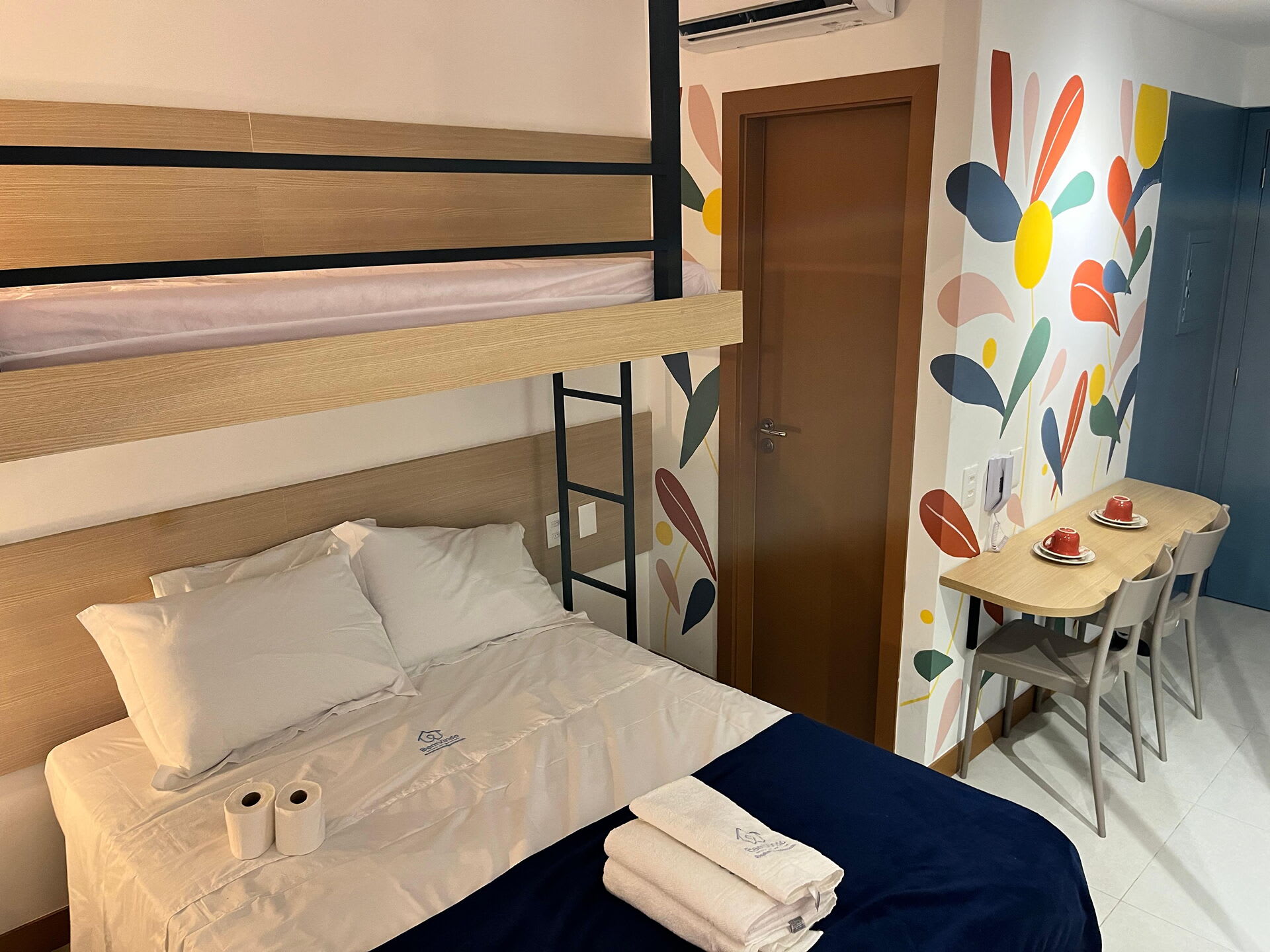 Modern Studio Pool, Gym & Coworking in Barra SSA011