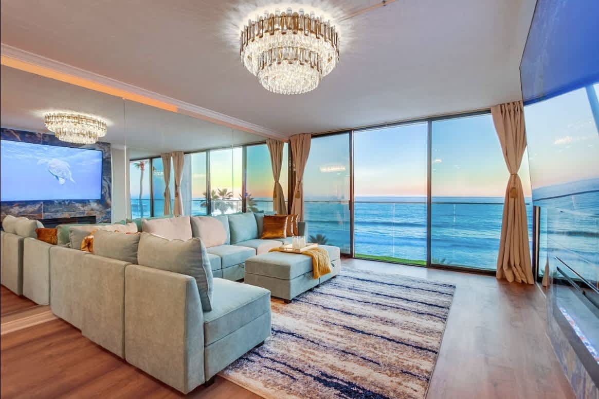 Panoramic Ocean Views! | Direct Access to Beach — San Diego, CA — vacation rental