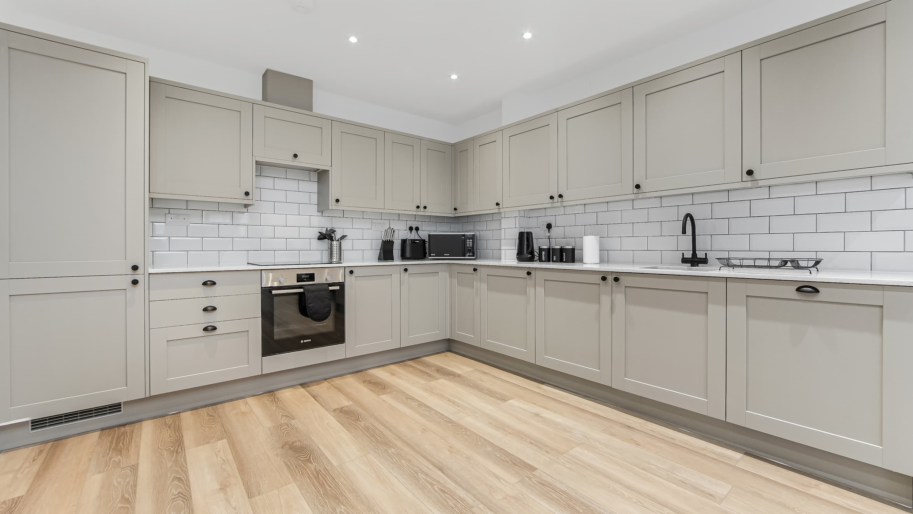 Modern 3 Bedroom Stay, Patio, East Croydon