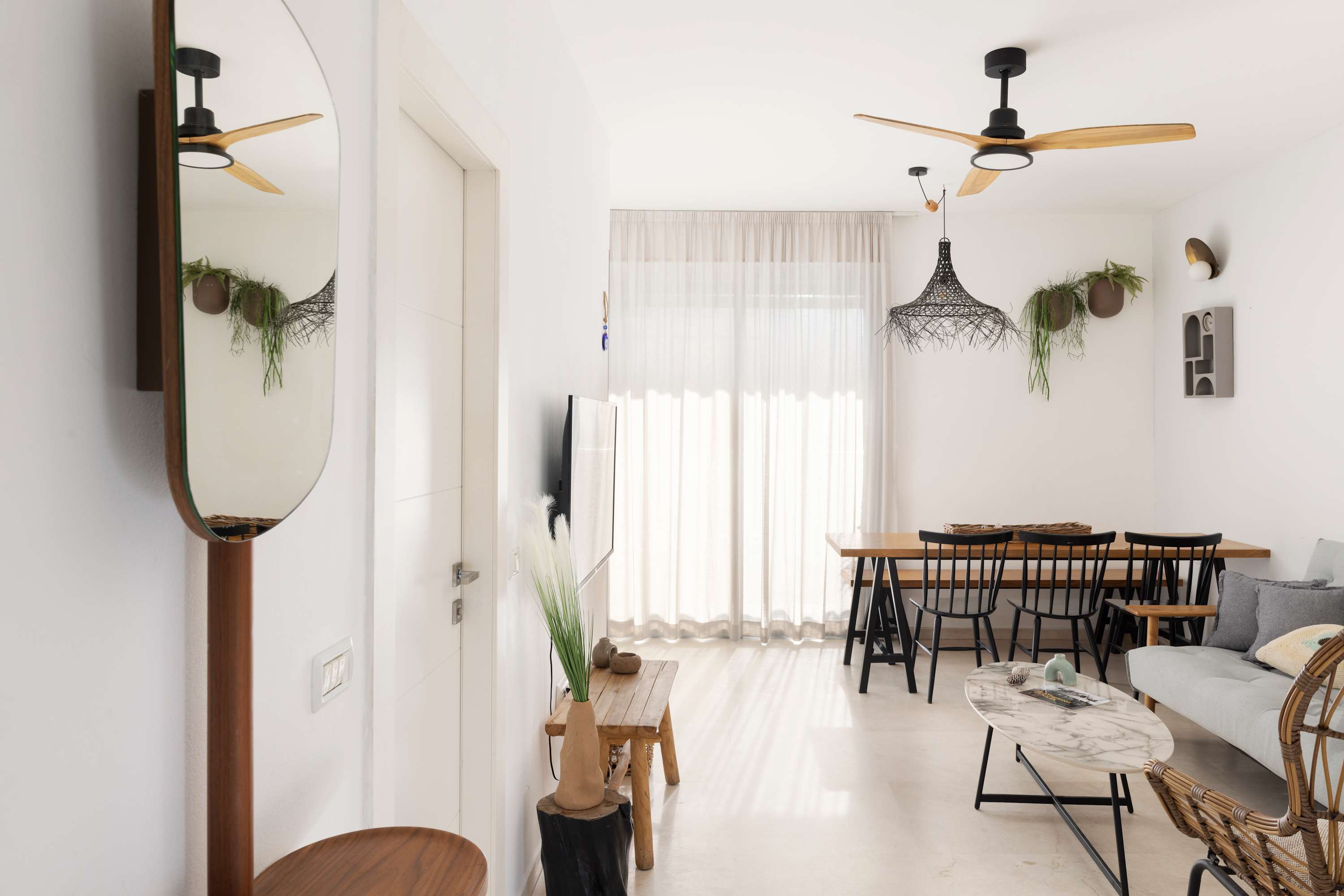 The Carmel Living - Luxury Graden Apartment By LOCALZ — Tel Aviv-Yafo, Tel Aviv District — vacation rental