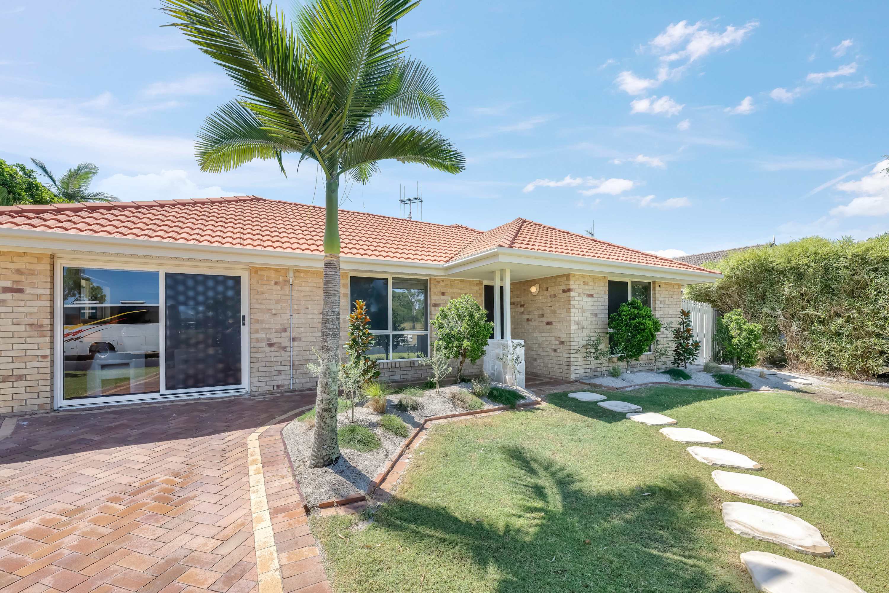 Urban Getaway Bargara Central β Bargara, Queensland β vacation rental