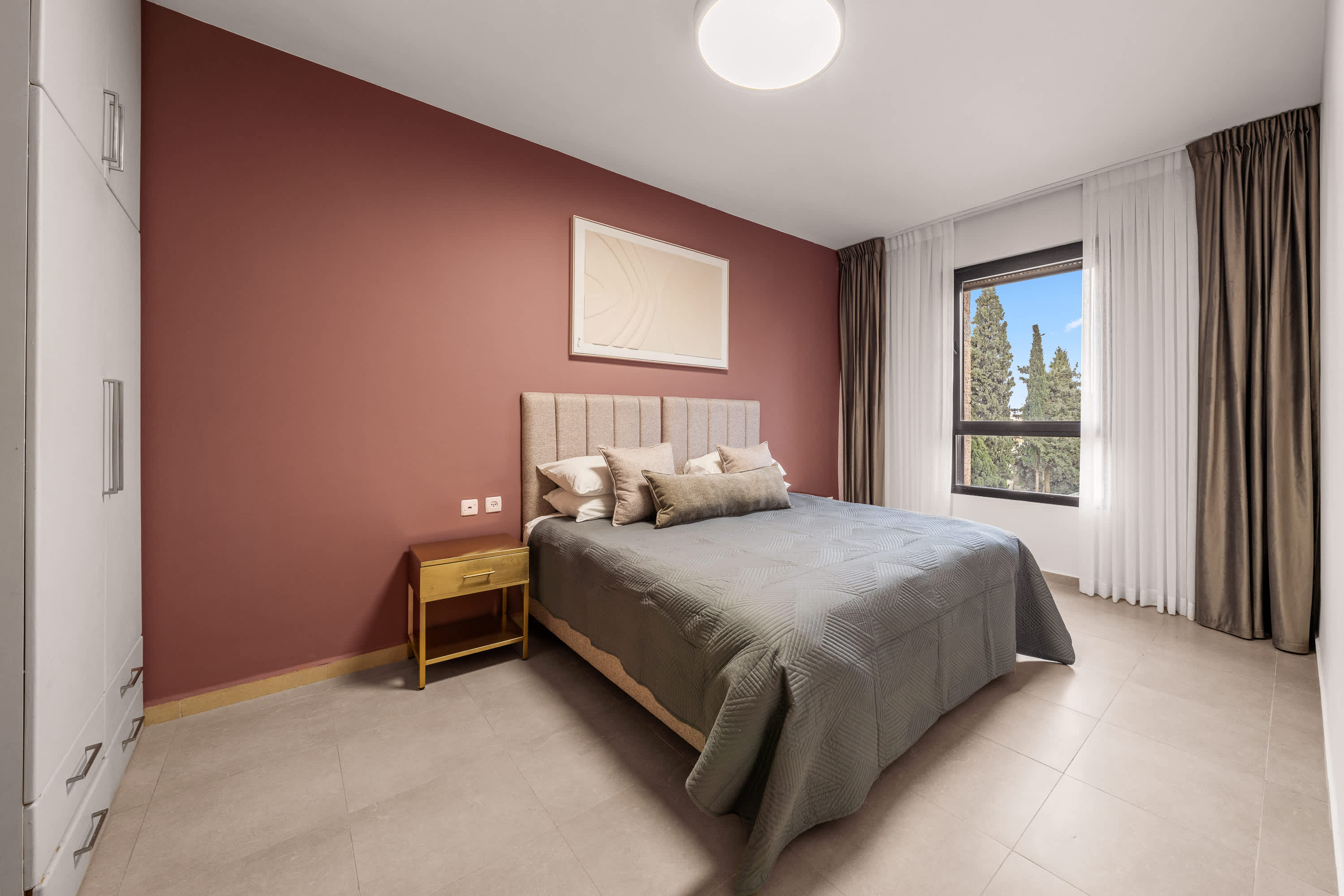 Luxurious 3 Bedroom on King David Street, Unit KD2 – Parking, Near Mamilla photo 5