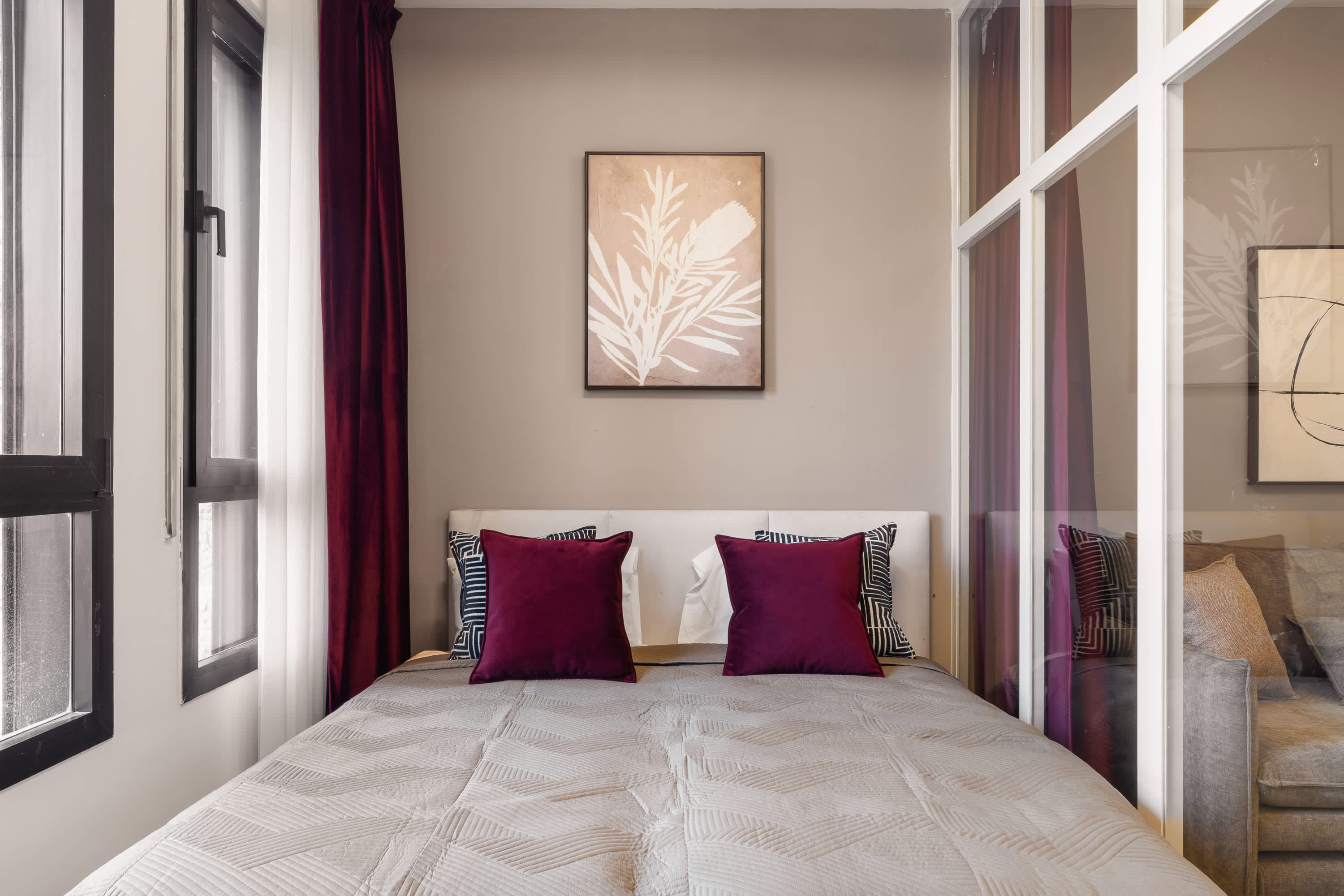 Luxurious 3 Bedroom on King David Street, Unit KD2 – Parking, Near Mamilla photo 7