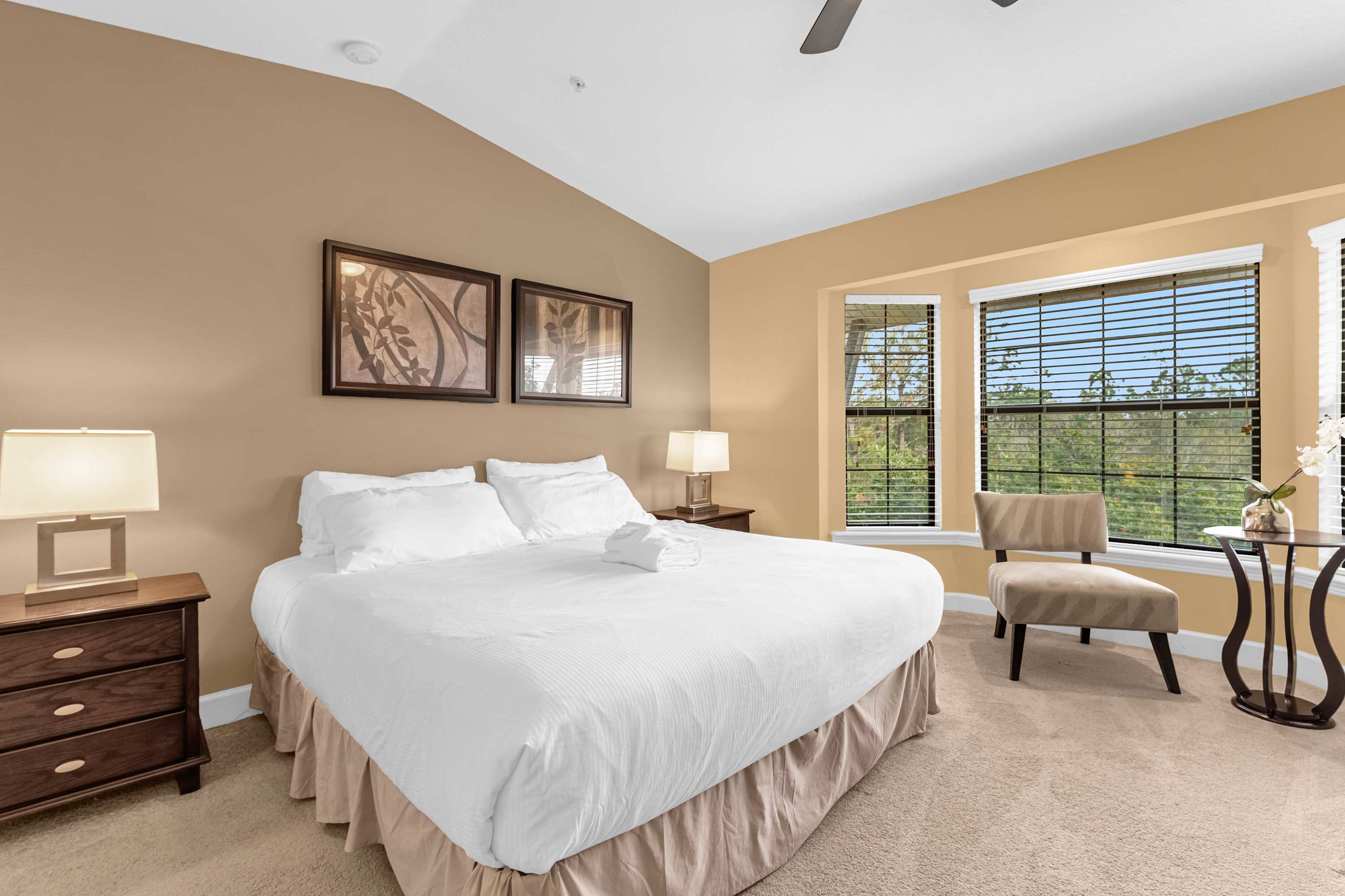 Cozy 4BR Family Villa Enchanted Garden w Olympic length pool | Photo 2