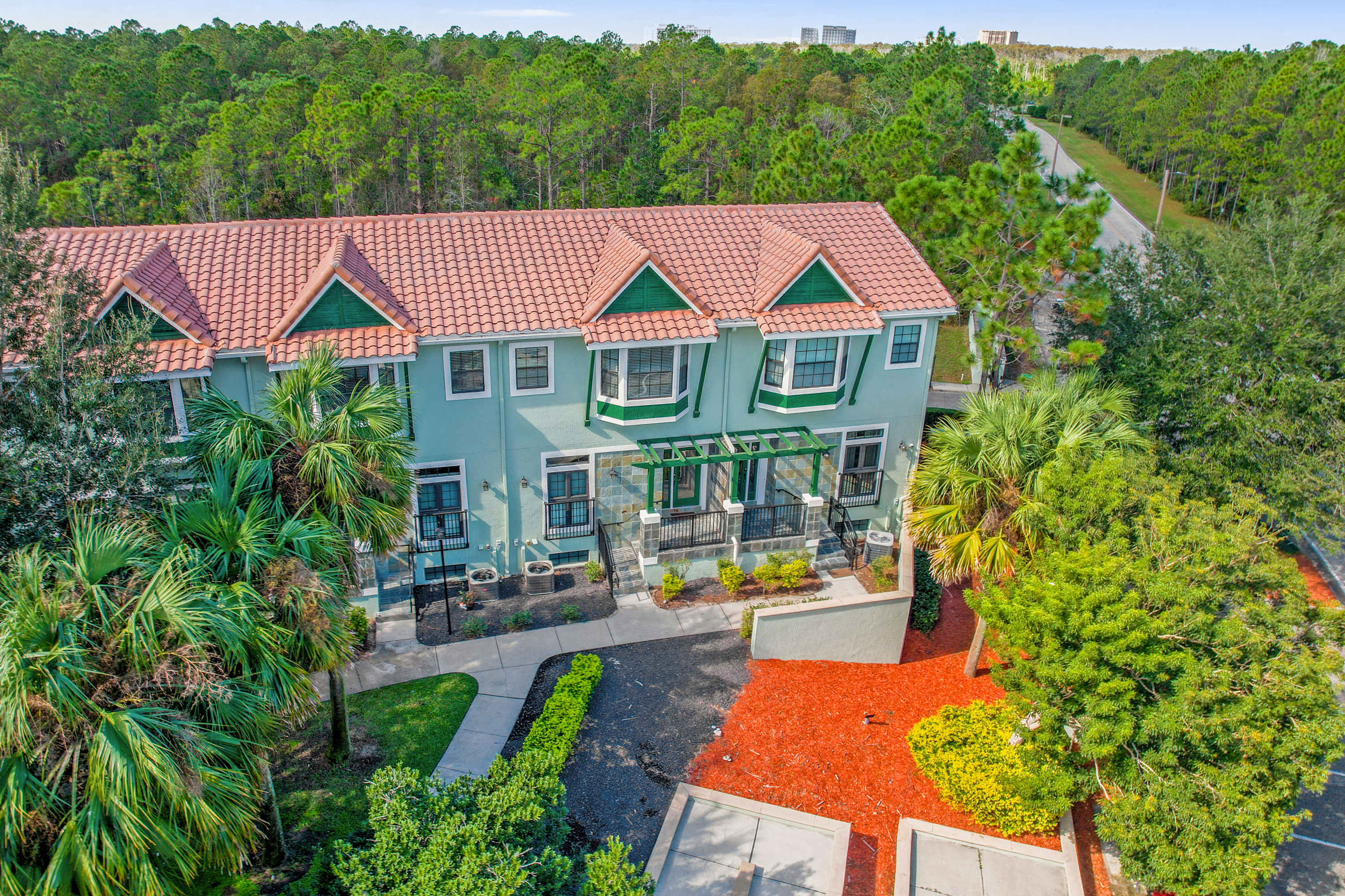Cozy 4BR Family Villa Enchanted Garden w Olympic length pool | Photo 42