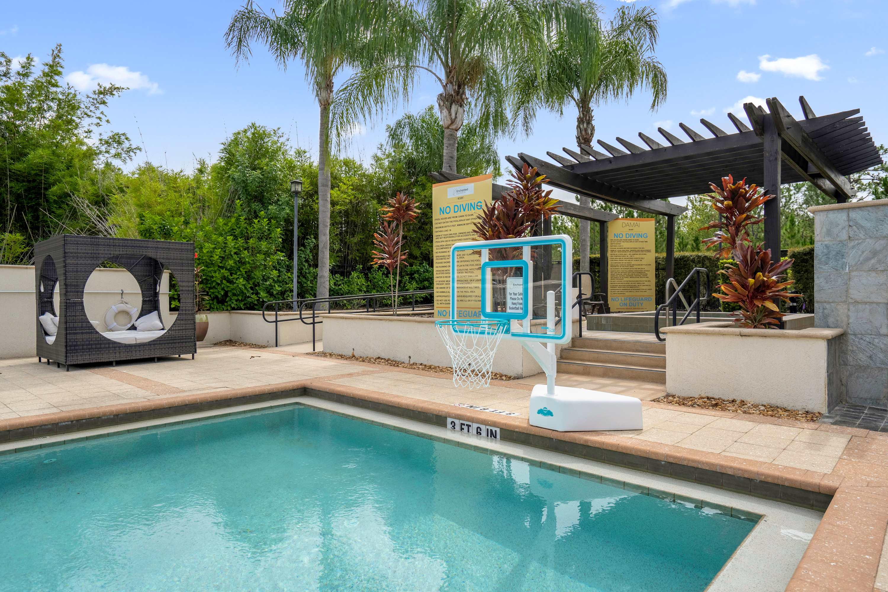 Cozy 4BR Family Villa Enchanted Garden w Olympic length pool | Photo 71