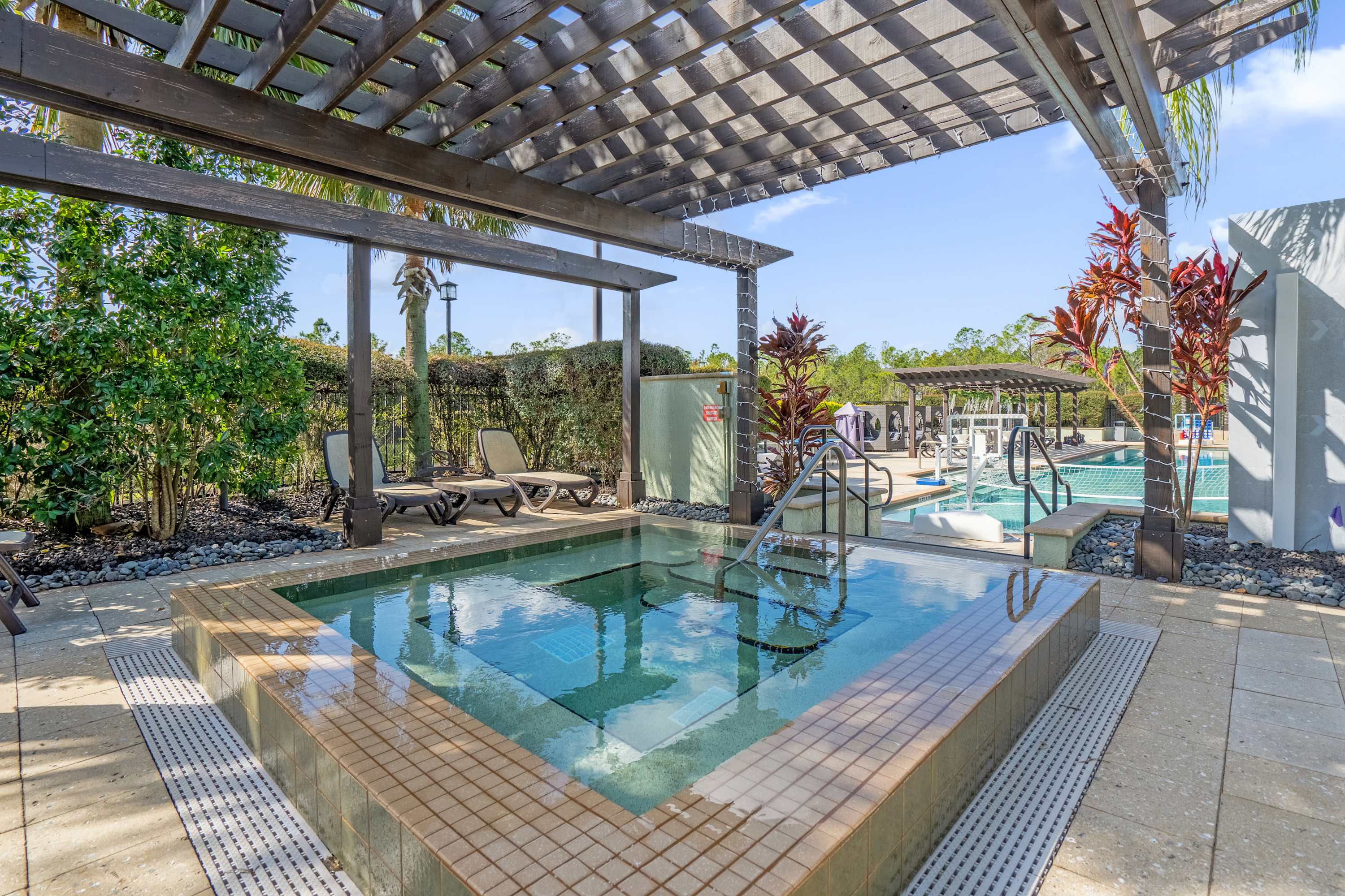 Cozy 4BR Family Villa Enchanted Garden w Olympic length pool | Photo 95