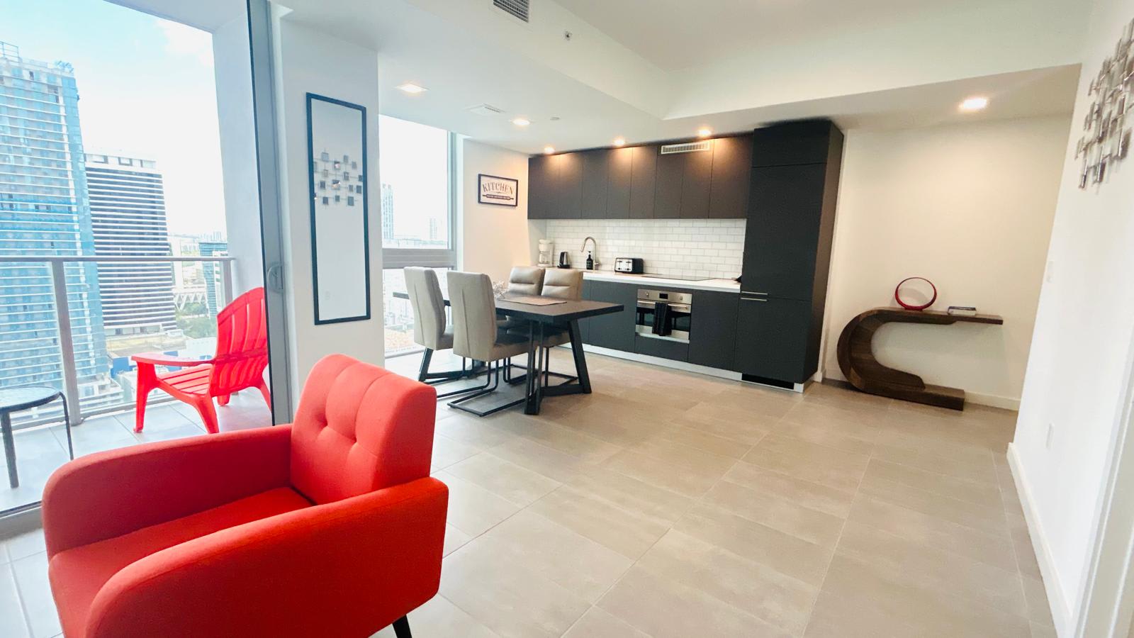 Skyline Retreat | Rare Corner + Pool & Terrace - Foto 7