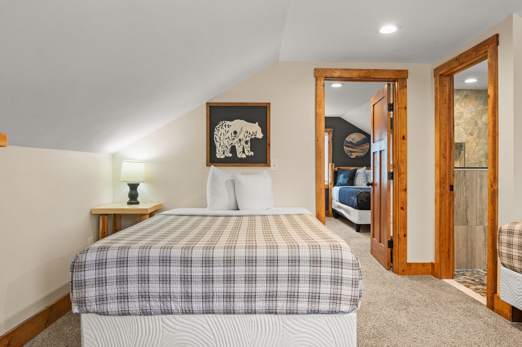 Rustic Simplicity
Clean and classic with natural tones and thoughtful touches, ideal for winding down.