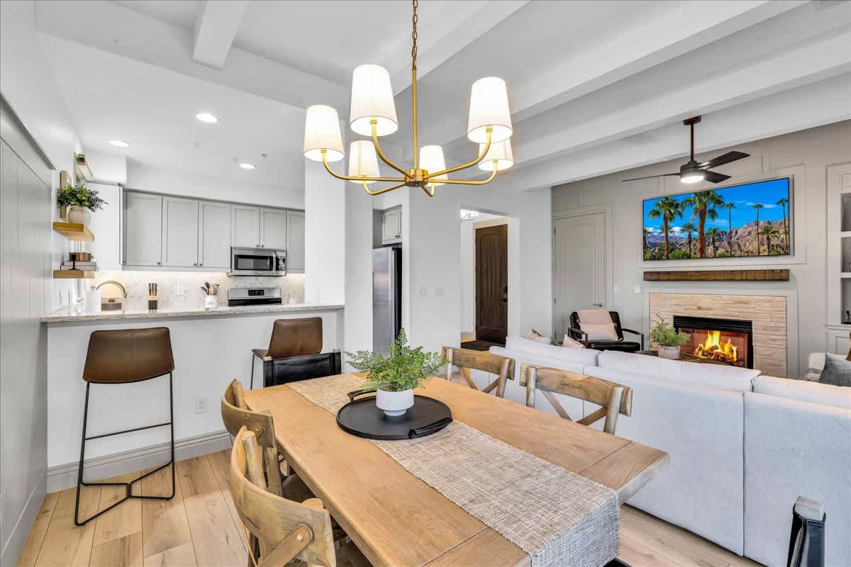 Remodeled 1BR Legacy Villa with Private Patio #A - Photo 5